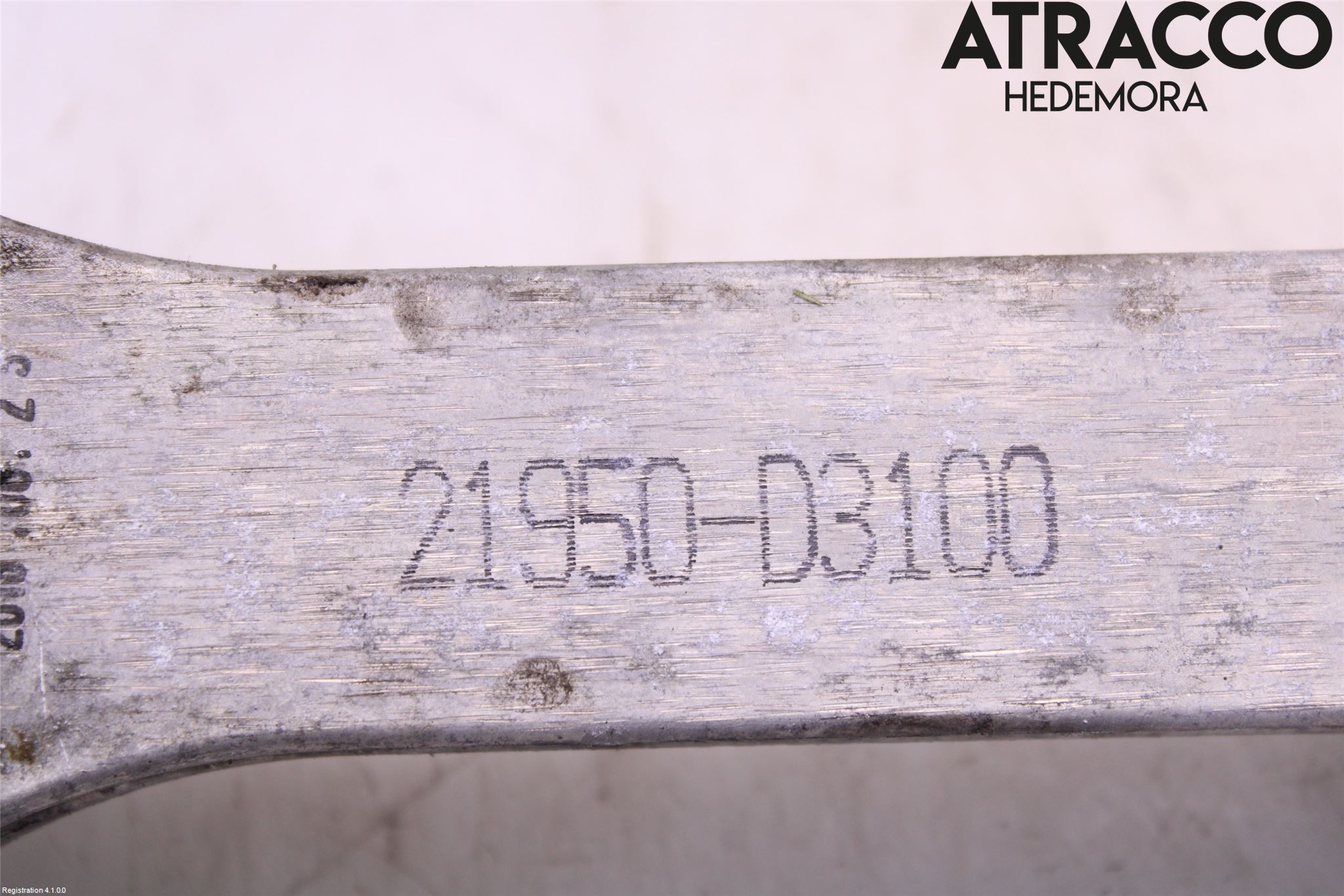 Hyundai TUCSON 05- Motorfäste