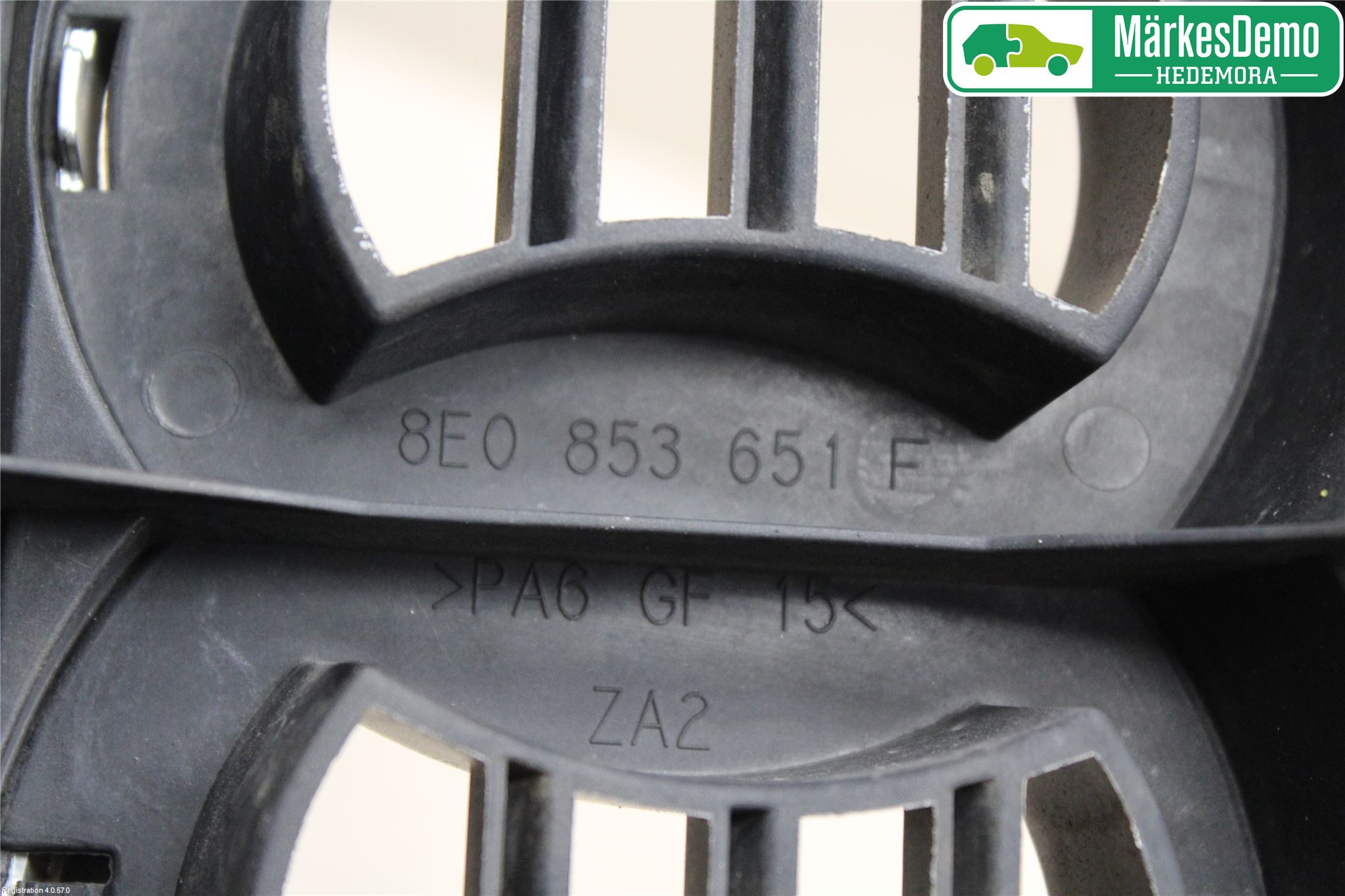 Audi A4/S4 01-05 Grill Komp