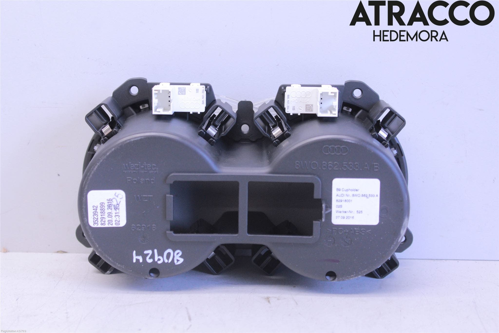 Audi A4/S4 B9 16-19 Mugghållare