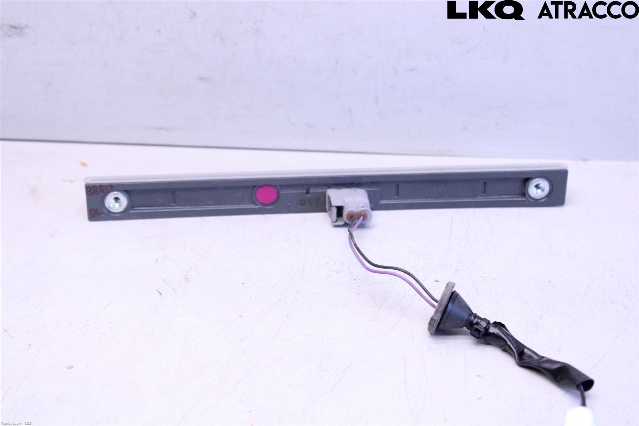 Toyota RAV4 19- Bromsljus Bakruta