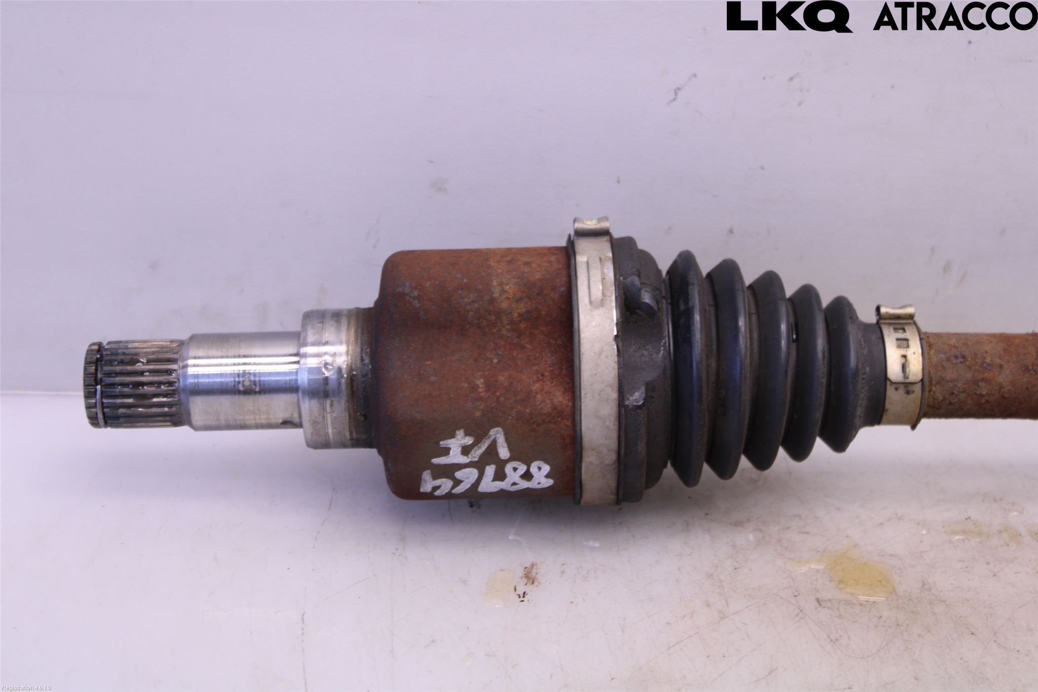 Ford FIESTA 13-17 Drivaxel Fram Vänster