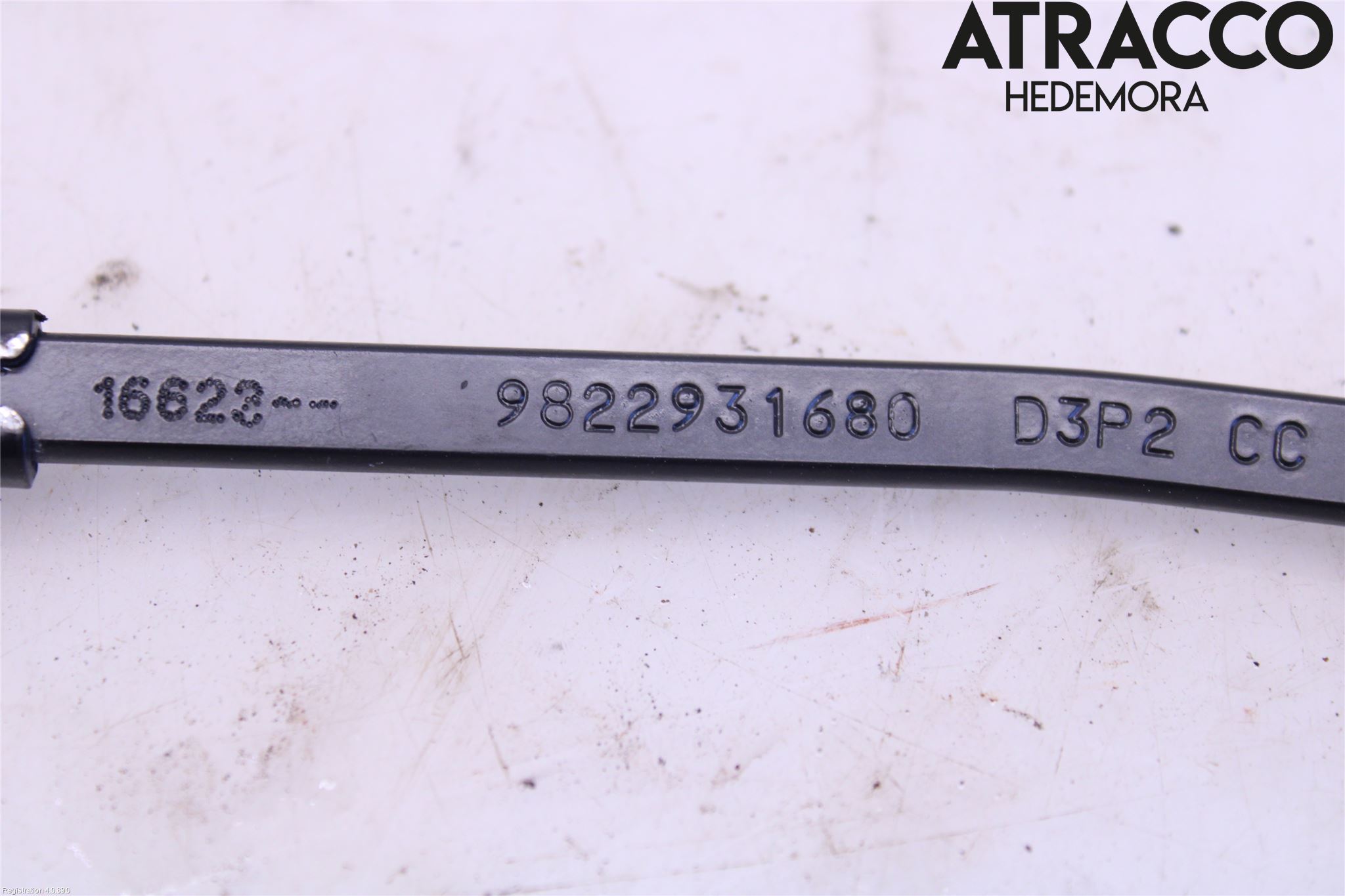 Peugeot 2008/E-2008 20- Torkararm Armar Vindruta