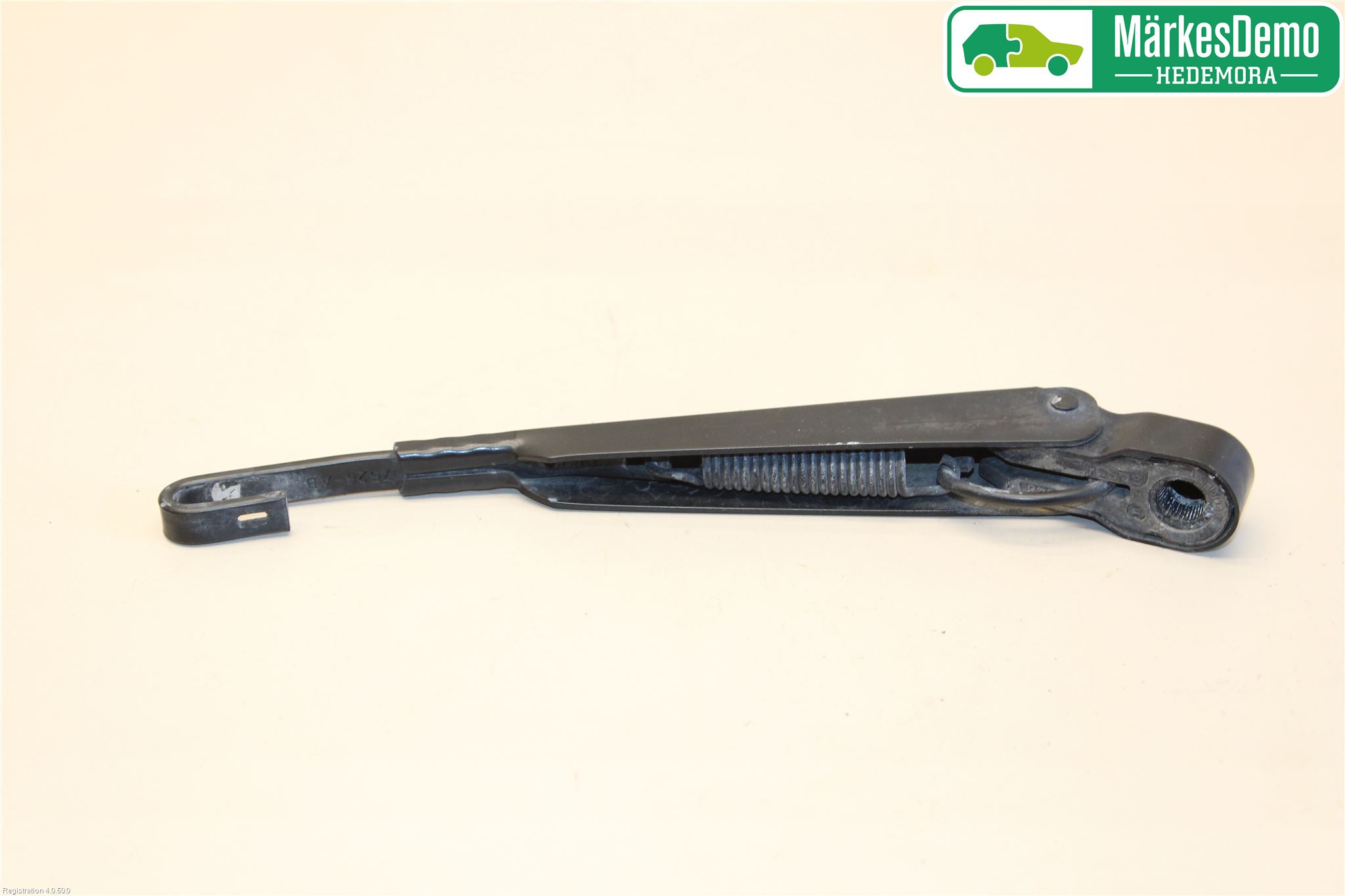 Ford FOCUS     04-07 Torkararm-Bakruta