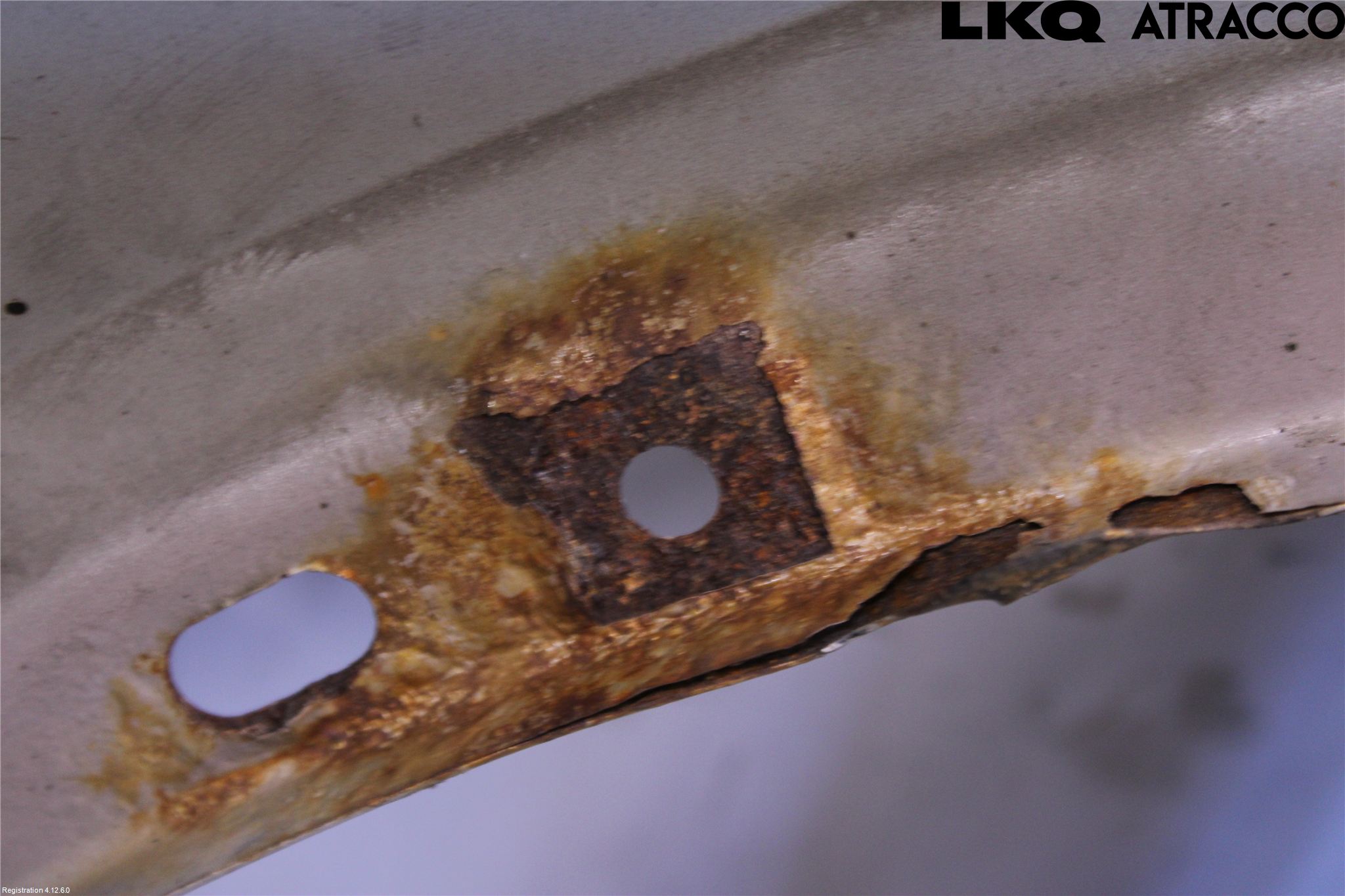 Volvo XC90 03-06 Skärm Fram Höger