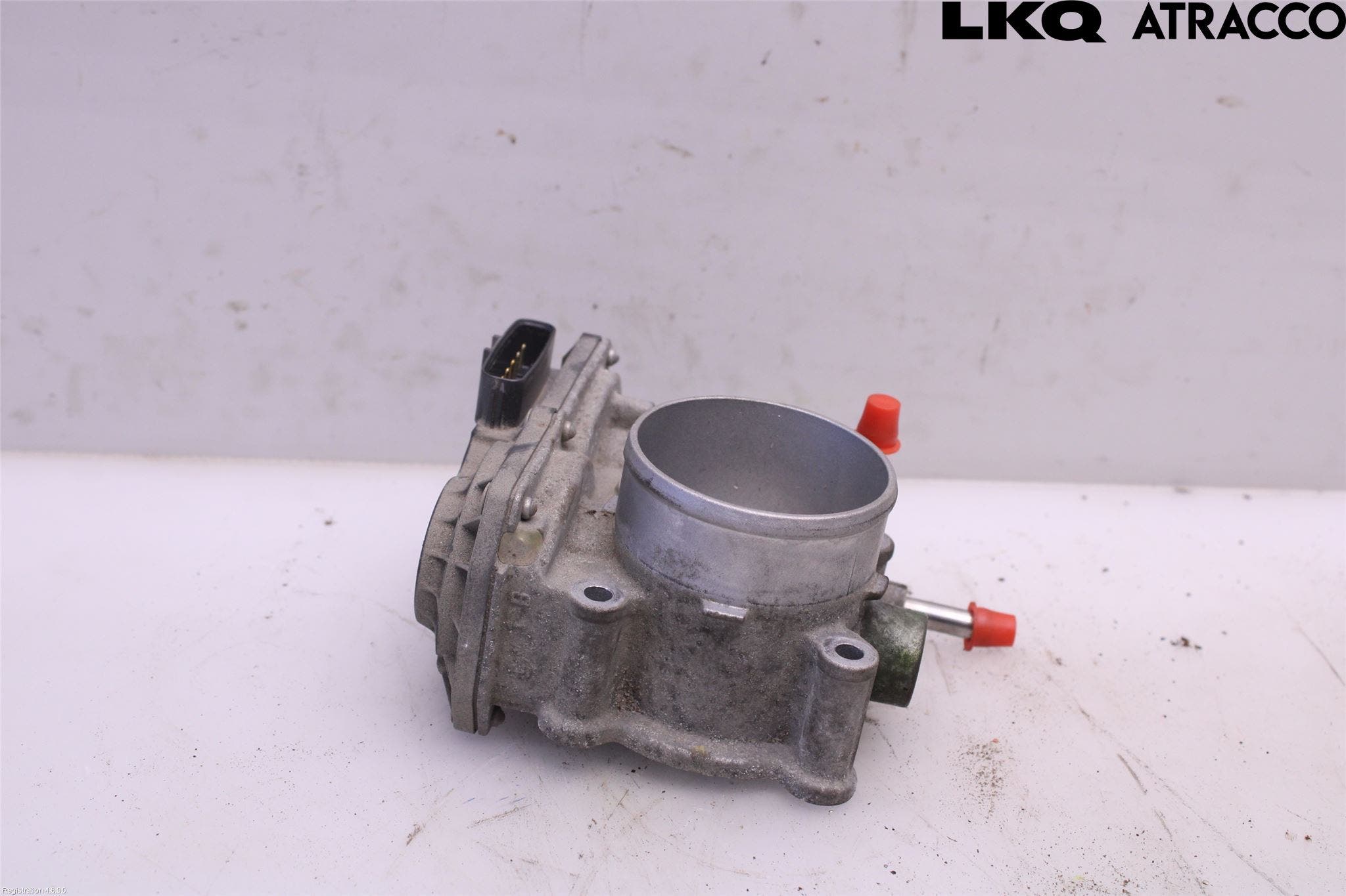 Toyota AVENSIS 09-15 Injspjällhus