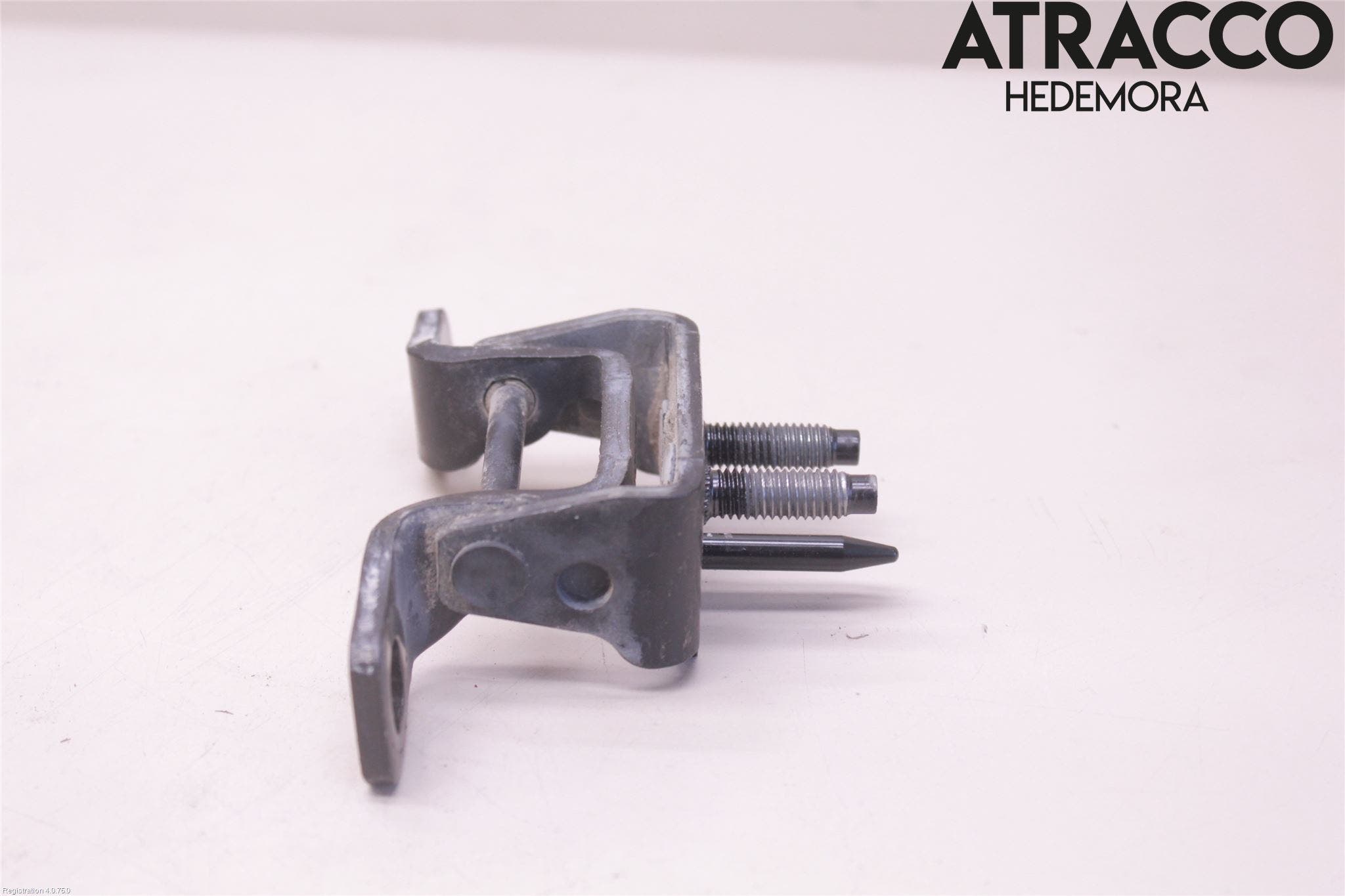 Volvo XC60 09-13 Bakluckegångjärn Vä