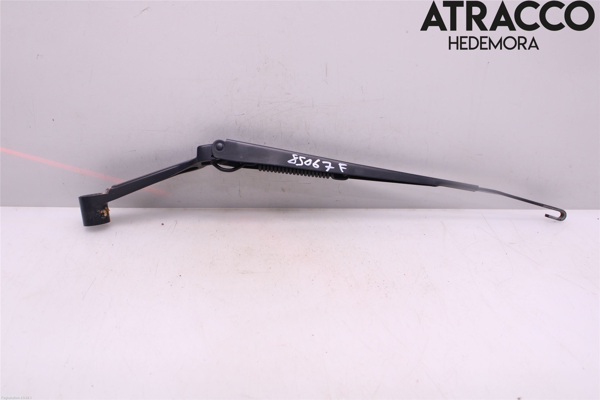 Nissan QASHQAI 14-17 Torkararm Armar Vindruta