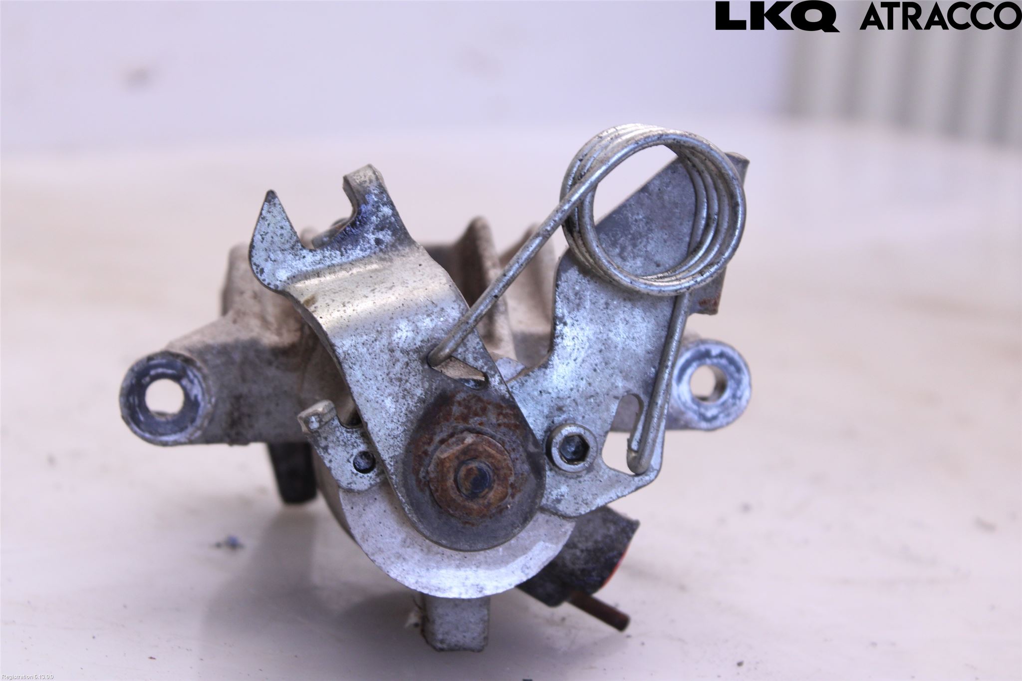 Volkswagen VW PASSAT 01-05 Bromsok Bak Höger