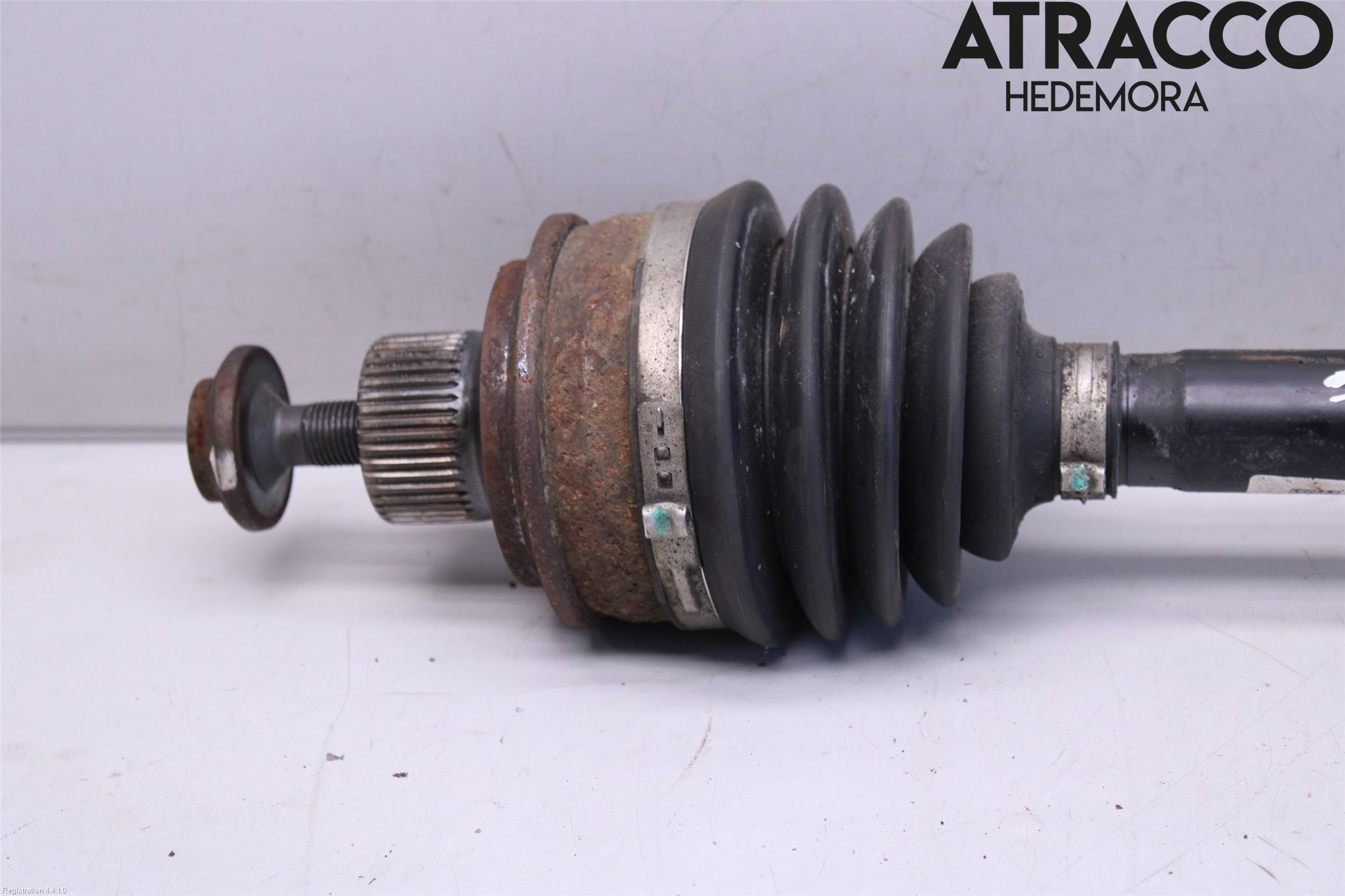 Audi A5 17- Drivaxel Fram Vänster