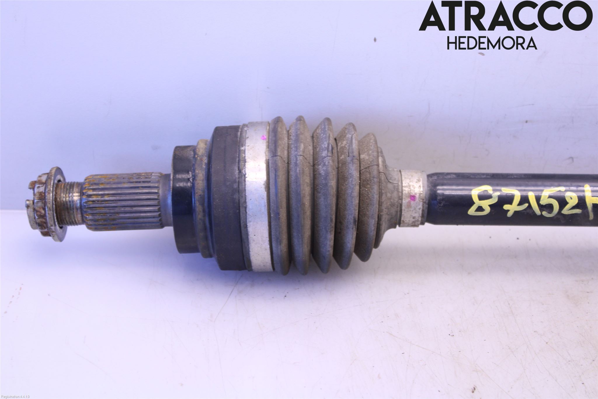 BMW 3 F30/F31/F80 12-19 Drivaxel Bak Höger