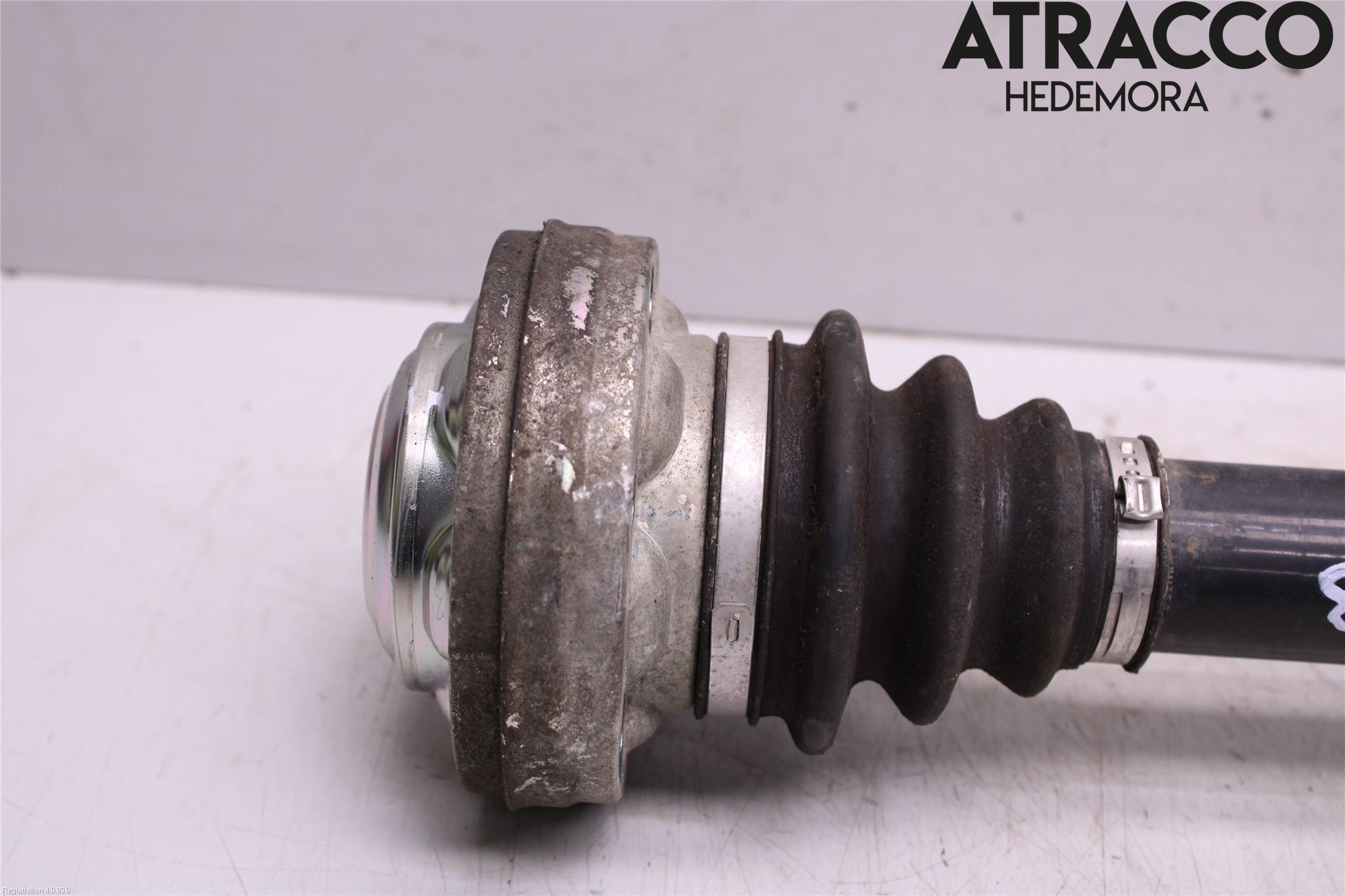 BMW 3 E92/93 Coupé/Cab 05-14 Drivaxel Bak Höger