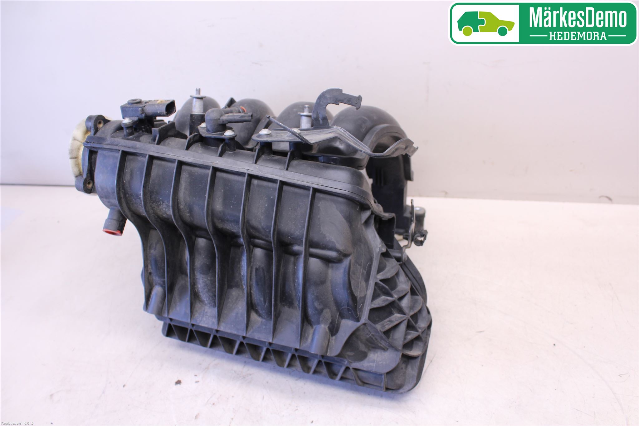 BMW 3 E90/91 SED/TOU 05-12 Grenrör Insug