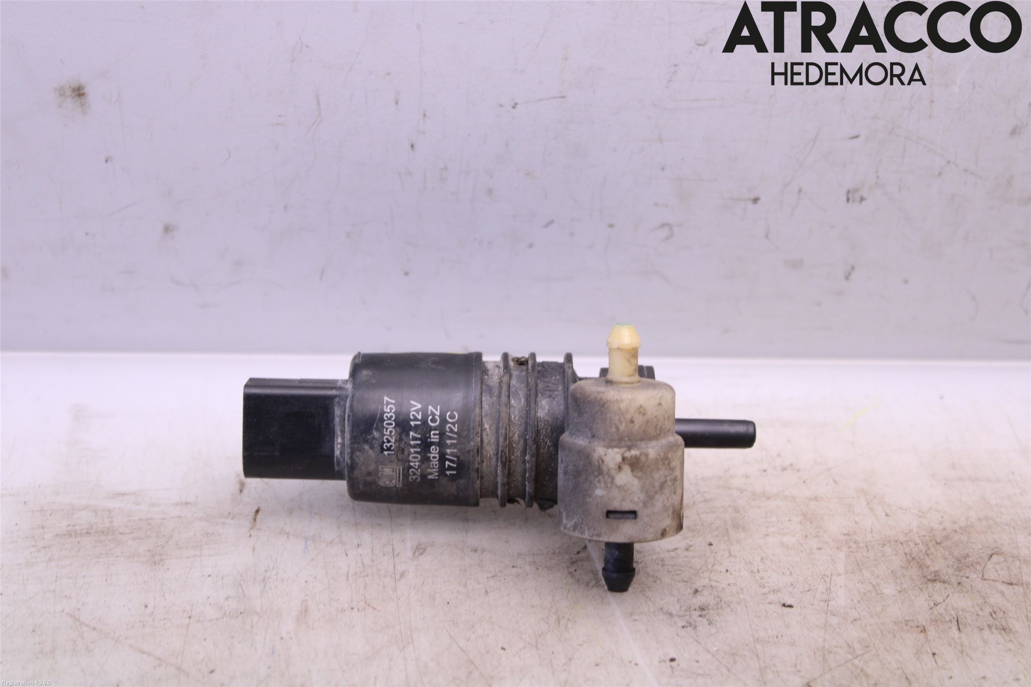 Opel INSIGNIA 09-16 Spolarpump Vindruta