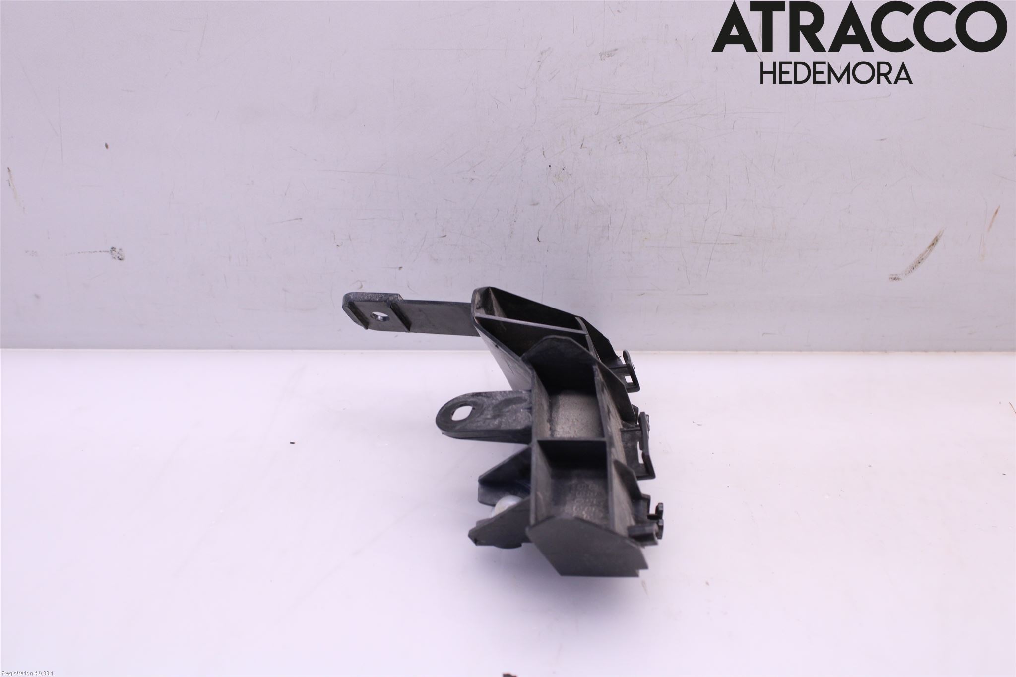 Lexus IS 250/350 14-20 Stötfångarfäste Bak Vä