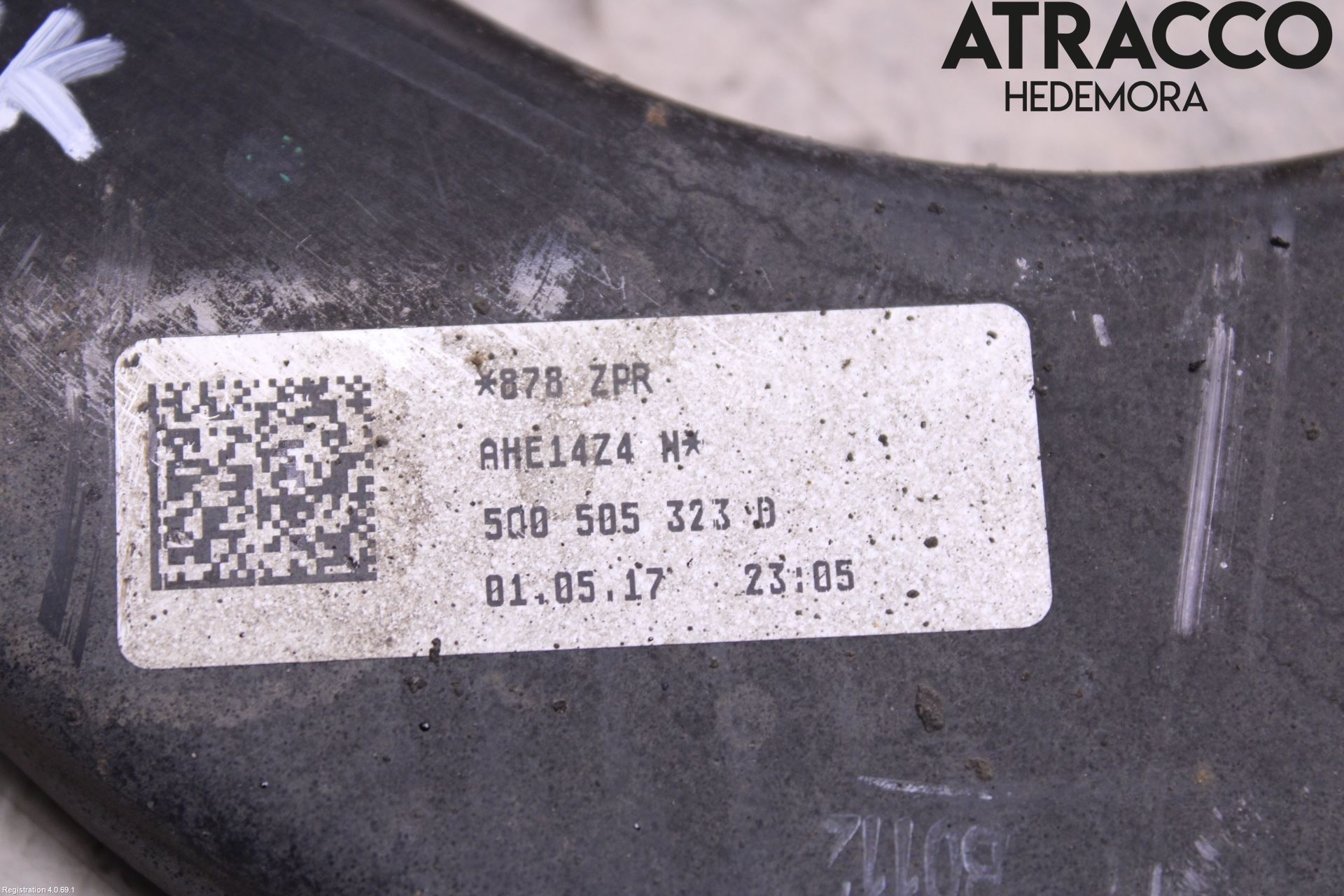 Volkswagen VW PASSAT 15-19 Bärarm Bak Övre Höger