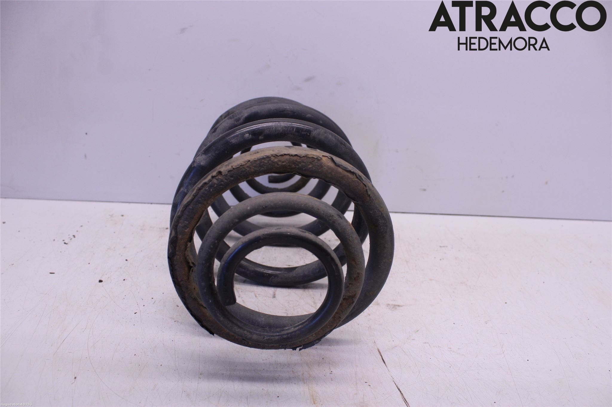 Opel VIVARO 15-19 Fjäder Bak