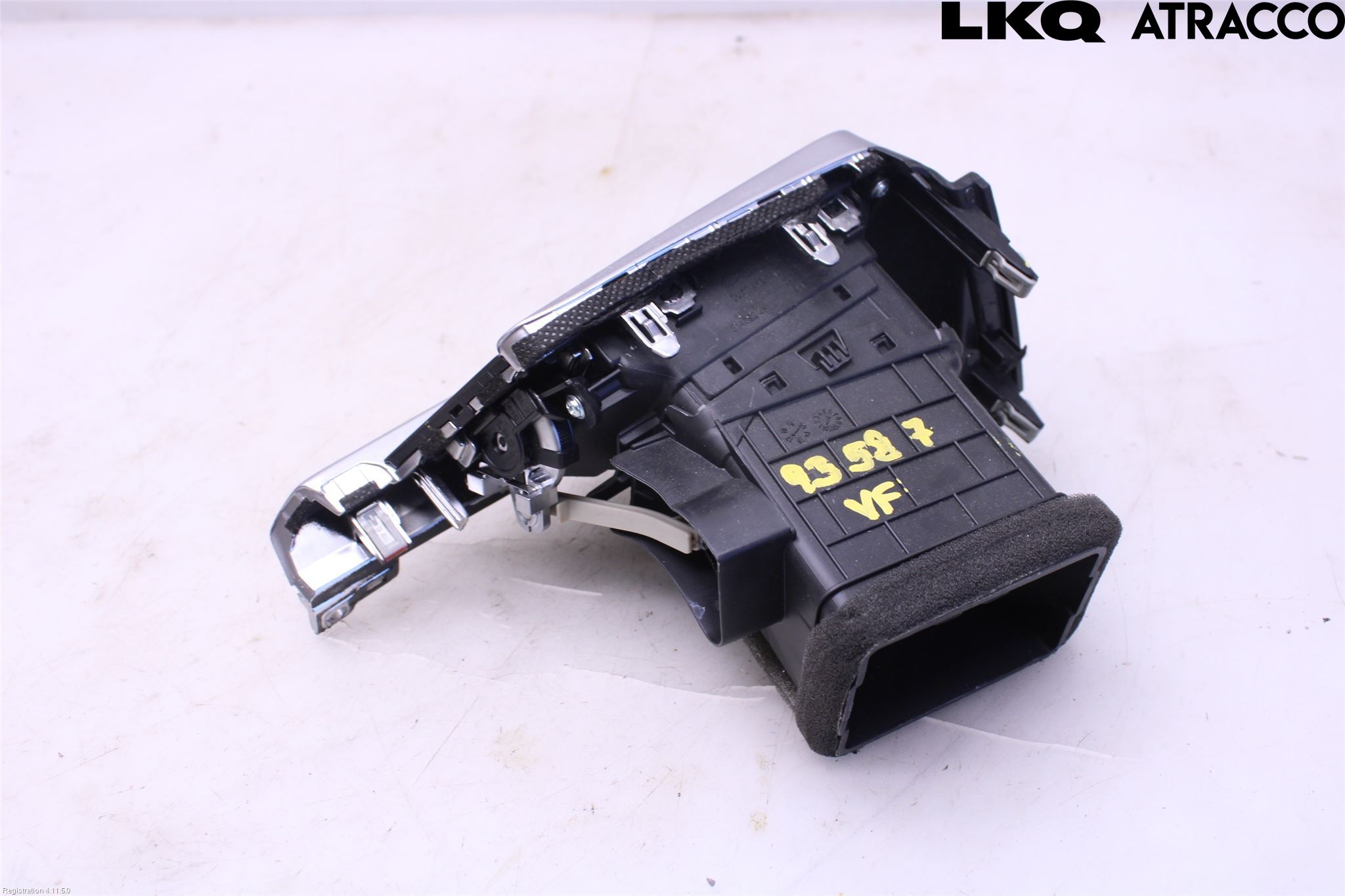 Kia OPTIMA 16-20 Defrosterkanal-Munstycke