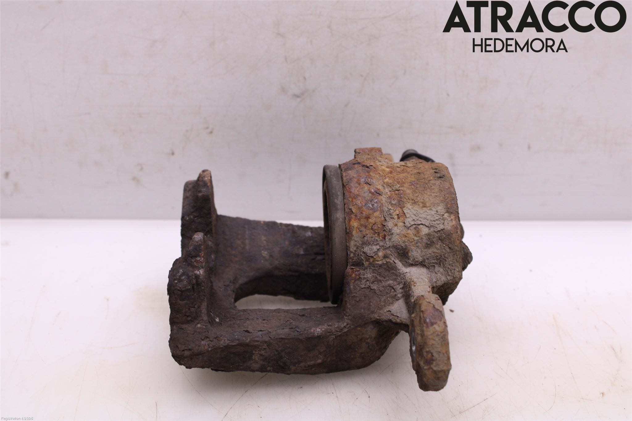 BMW 1 E87/81 5D/3D 03-11 Bromsok Fram Höger