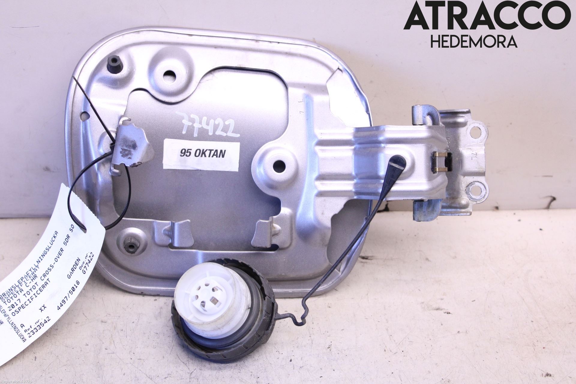 Toyota C-HR 16-23 Tanklucka