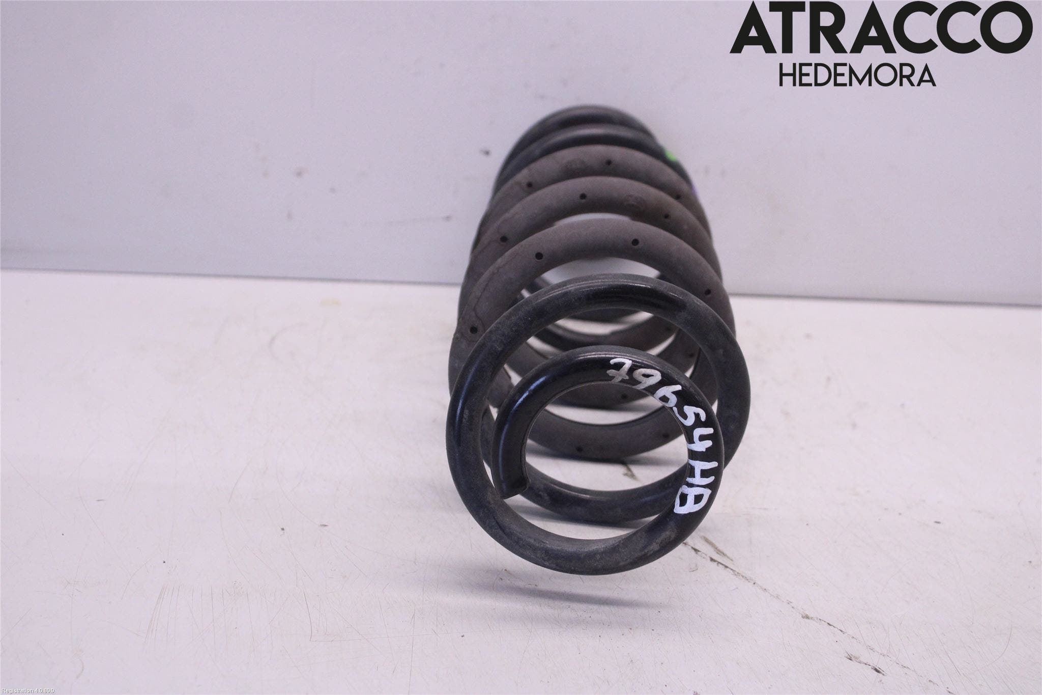 Toyota C-HR 16-23 Fjäder Bak