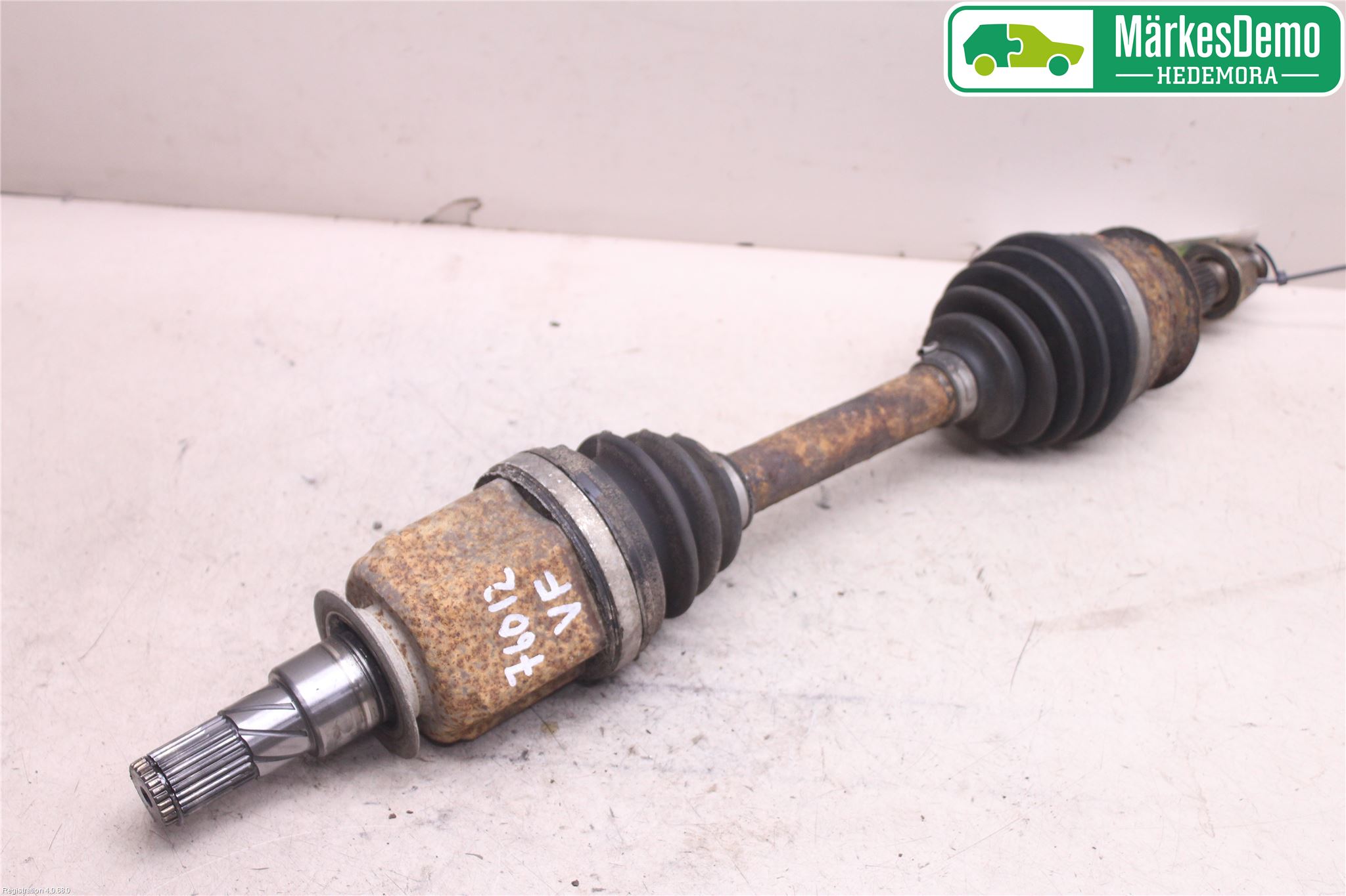 Nissan PATHFINDER R51 05-12 Drivaxel Fram Vänster