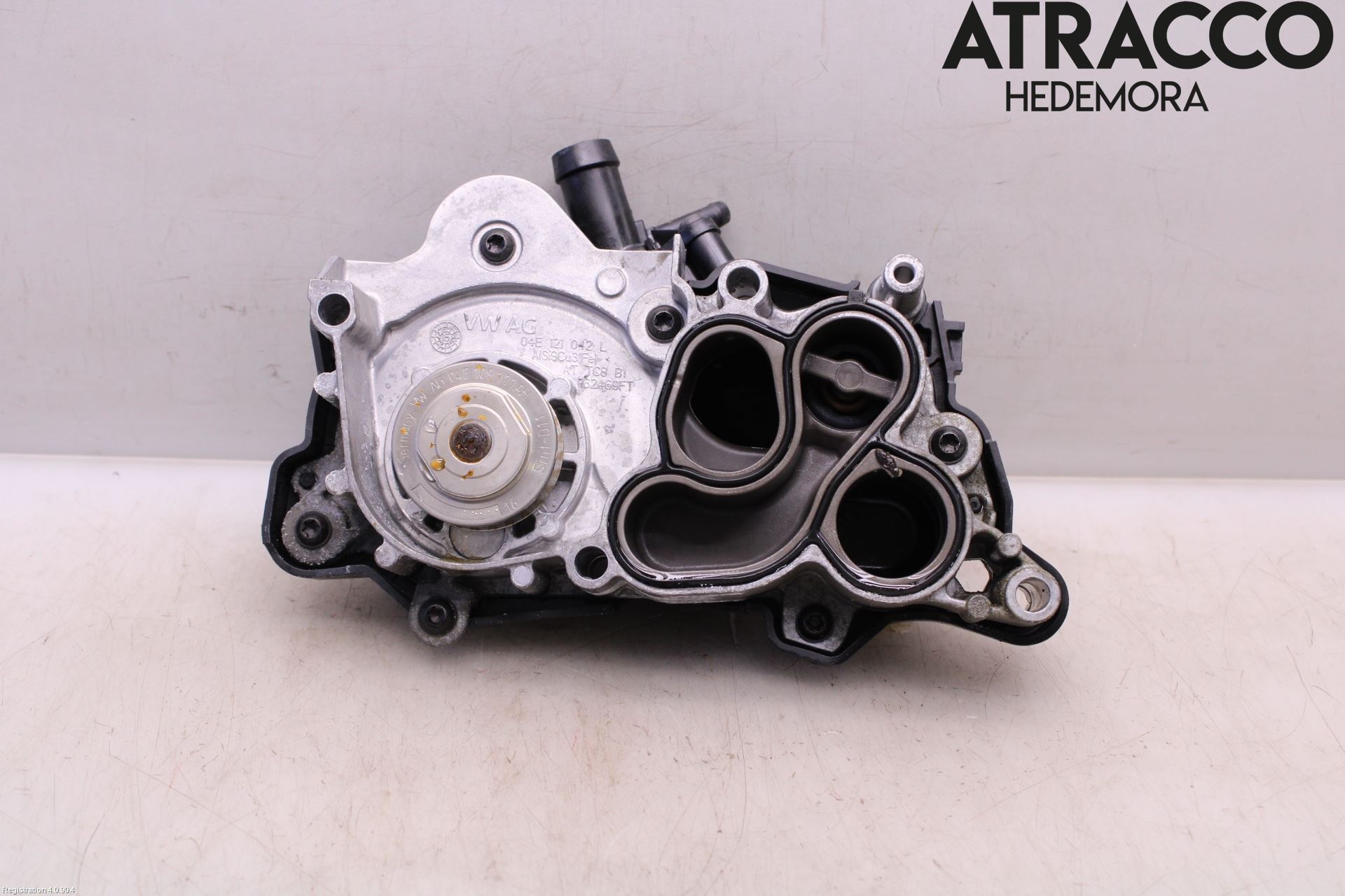 Volkswagen VW PASSAT 15-19 Vattenpump