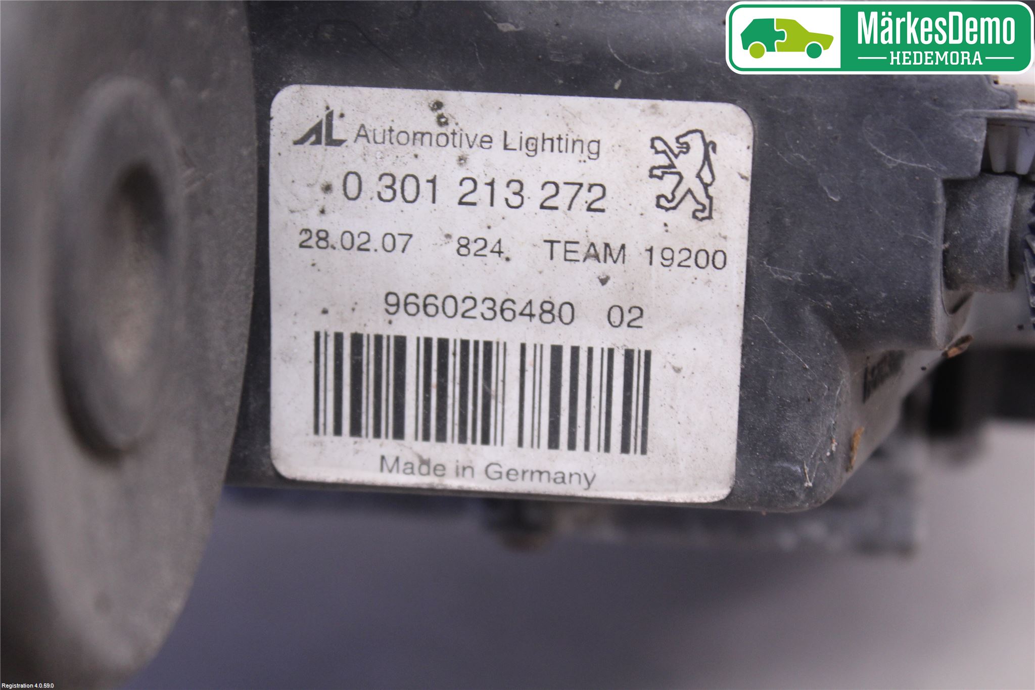 Peugeot 407 Strålkastare Höger