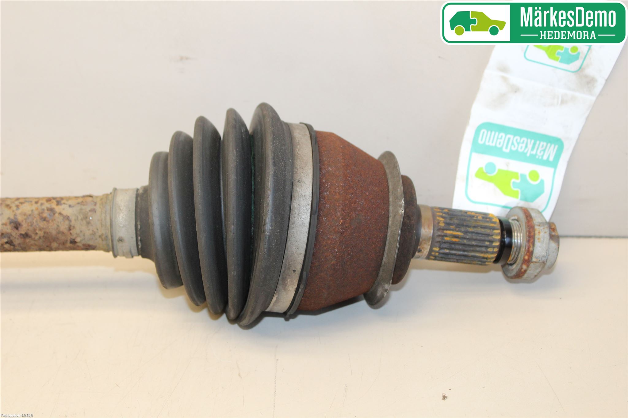 Mini CLUBMAN R55 06-14 Drivaxel Fram Höger
