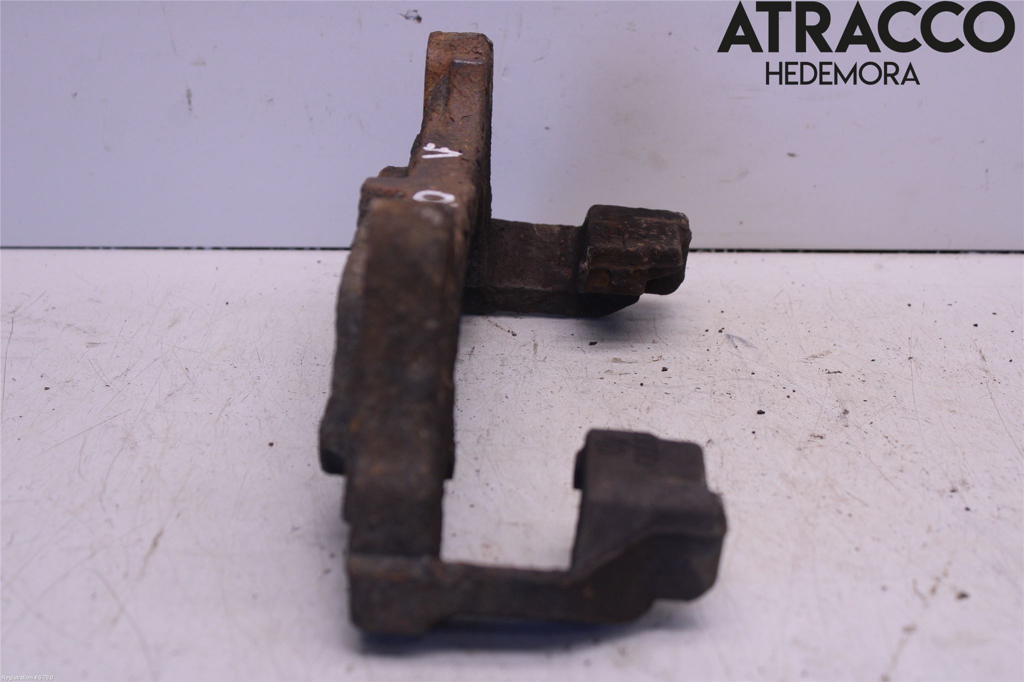 Skoda SUPERB 09-15 Bromsokshållare