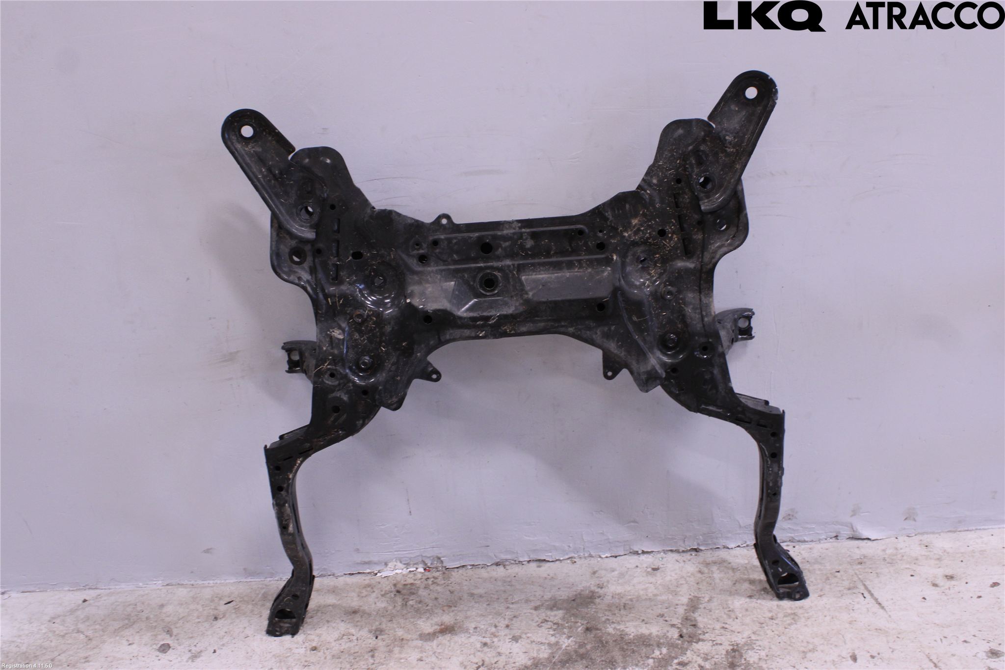 Toyota YARIS XP21 20- Framvagnsbalk