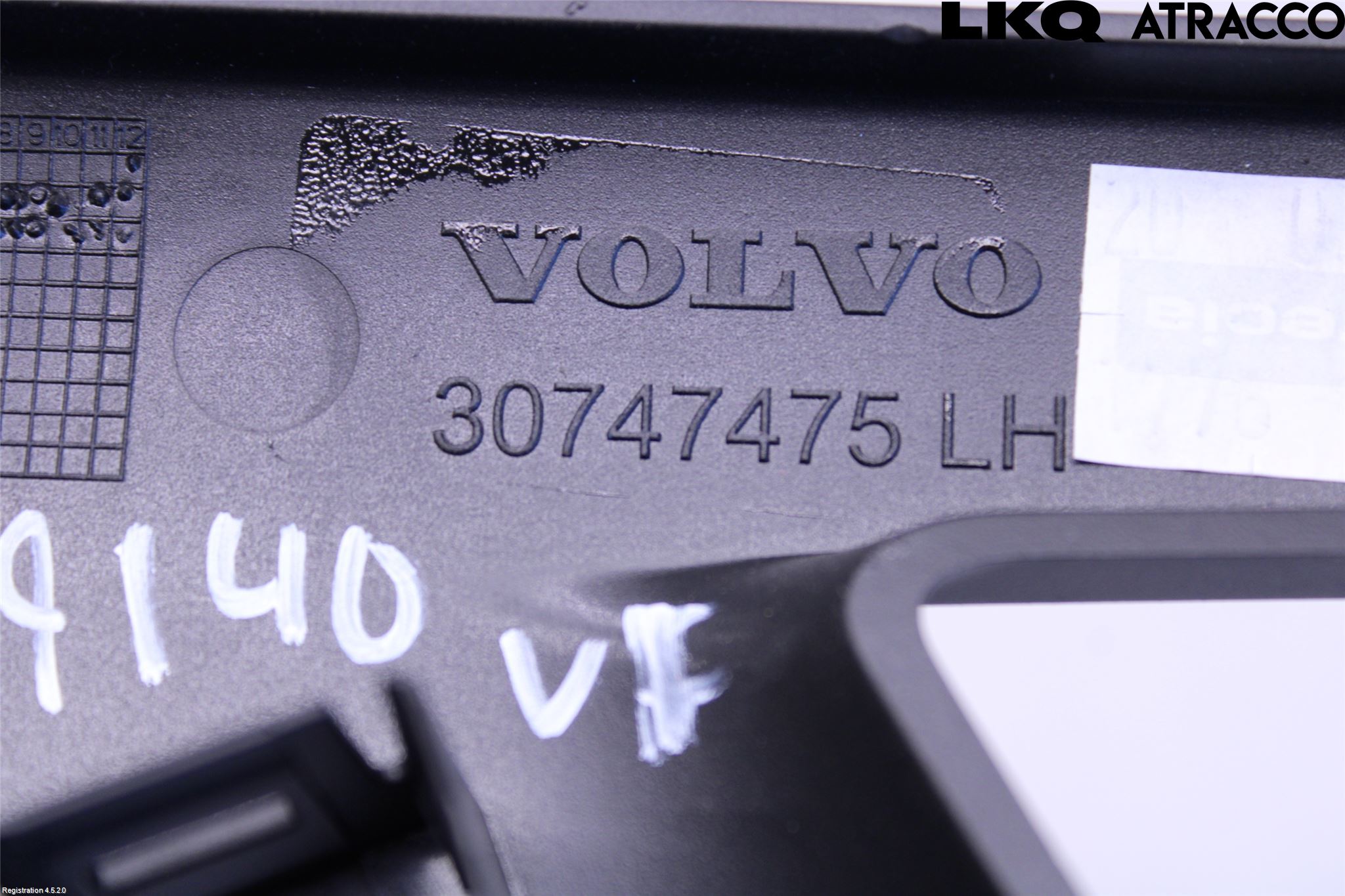 Volvo V60 CROSS COUNTRY 19- Dörr Dekorlist Fram Vä