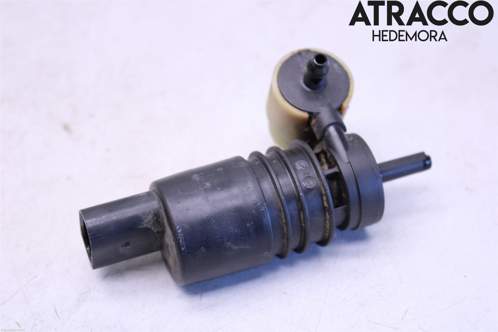 Volkswagen VW TOURAN 10-15 Spolarpump Vindruta