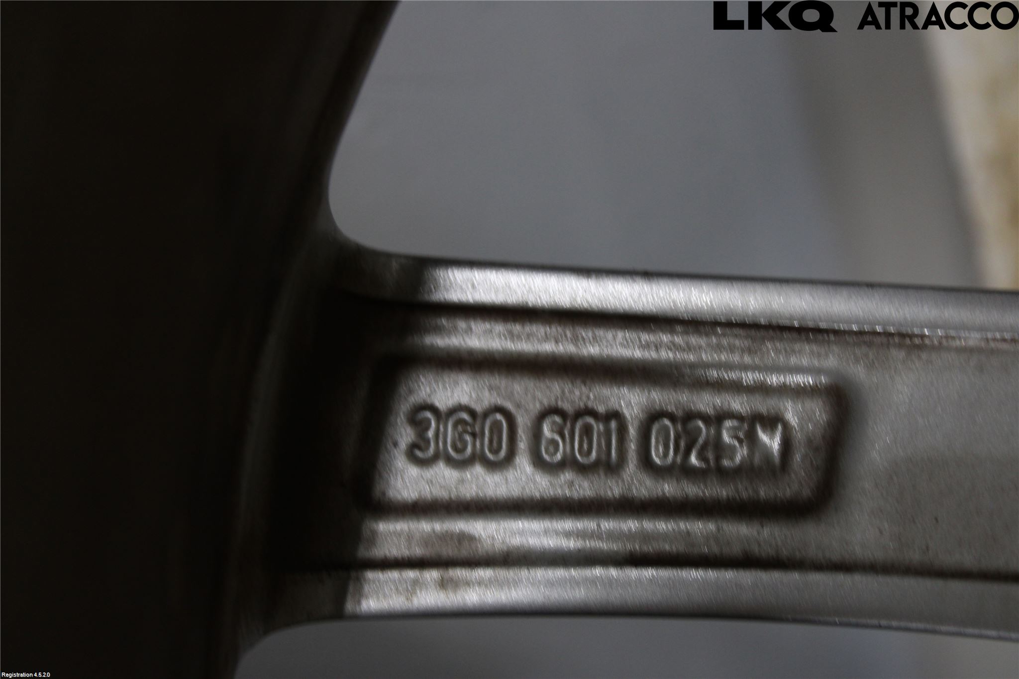 Volkswagen VW PASSAT 15-19 Fälg Aluminium