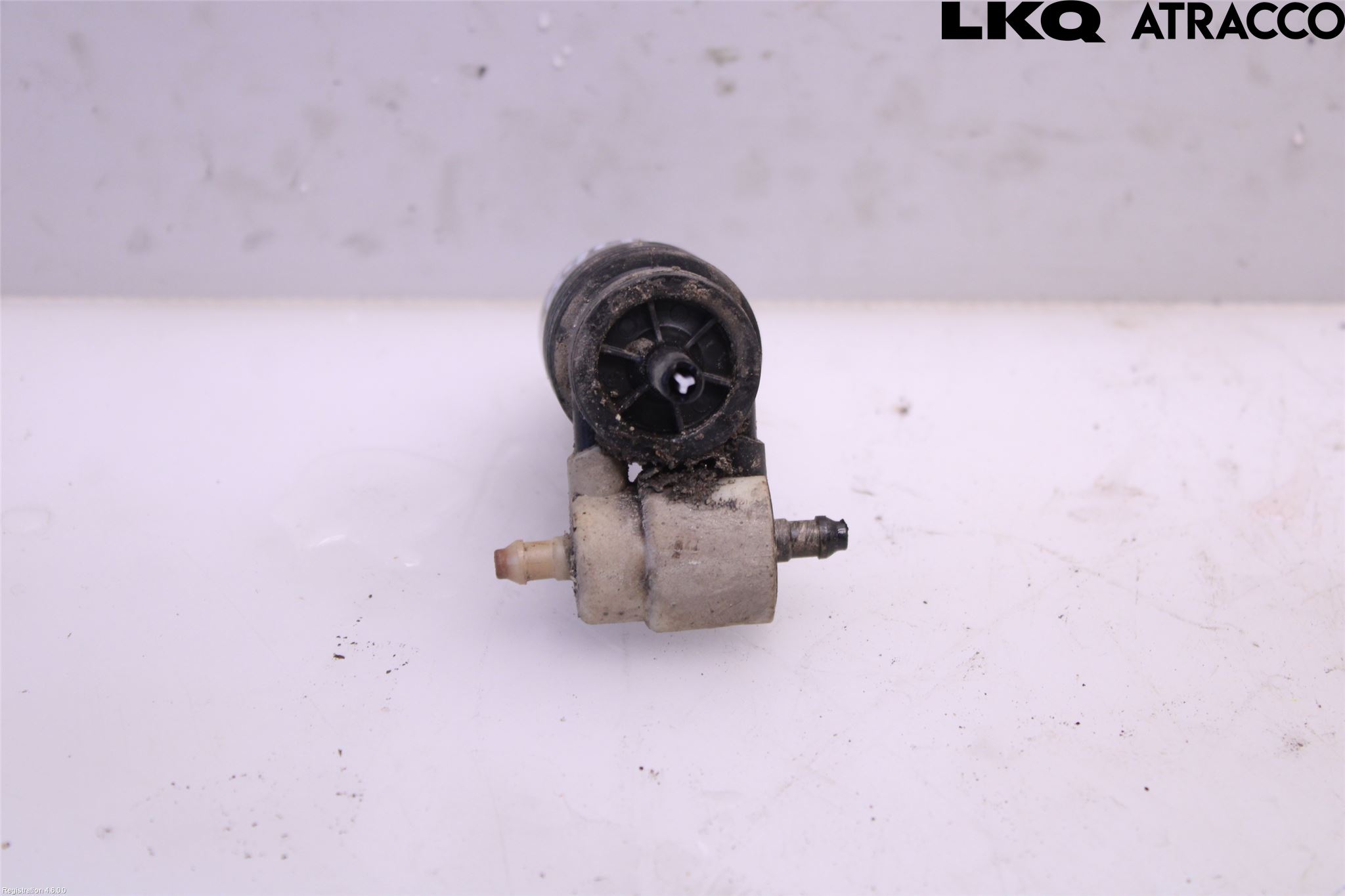 Volkswagen VW CADDY 11-15 Spolarpump Vindruta