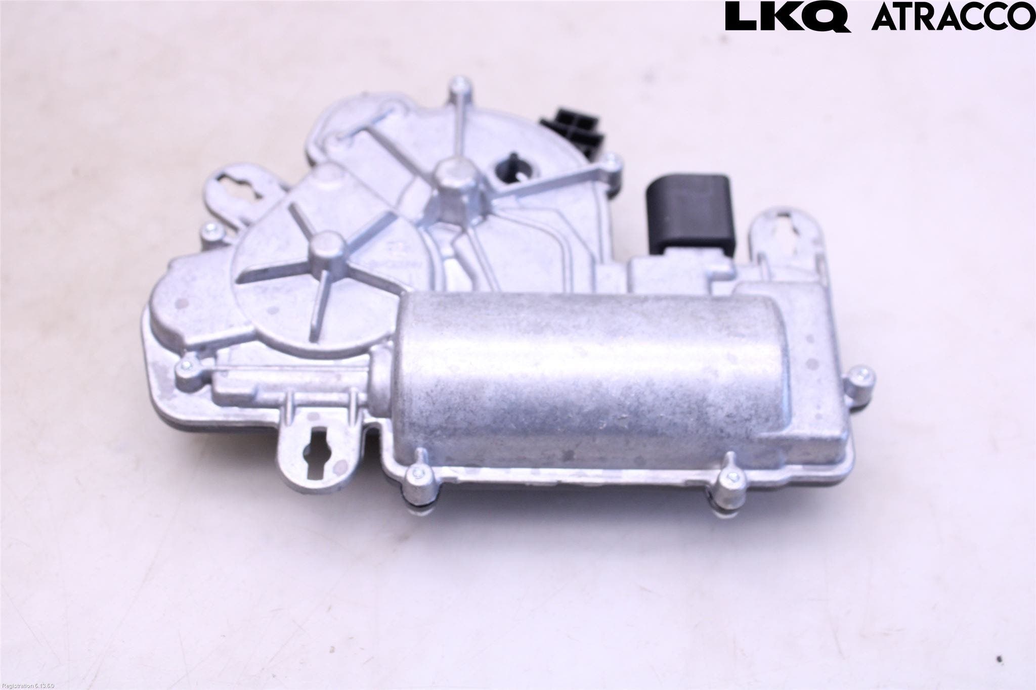 Volkswagen VW TIGUAN 16-24 Bakluckeöppnare Automatisk