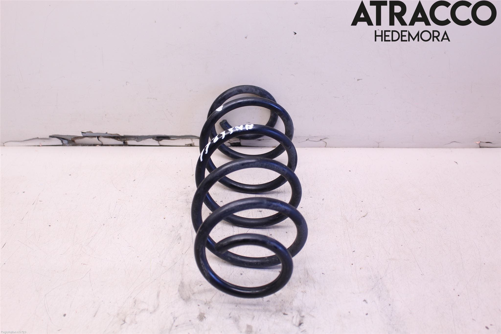 Toyota YARIS XP130 15-20 Fjäder Bak