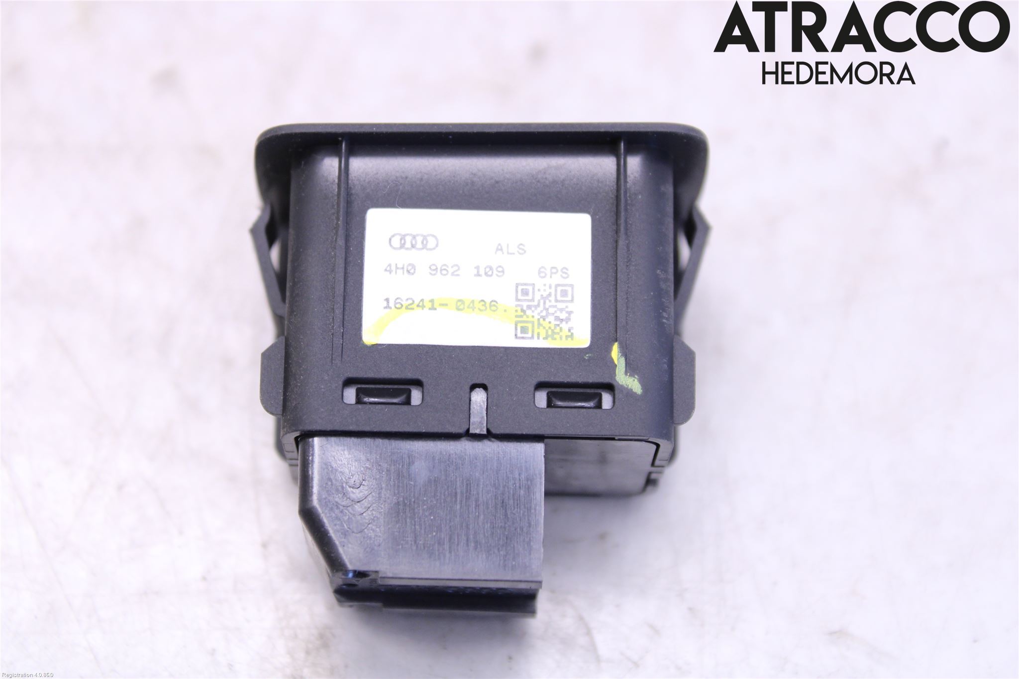 Audi Q3 8U 12-18 Strömställare Fram