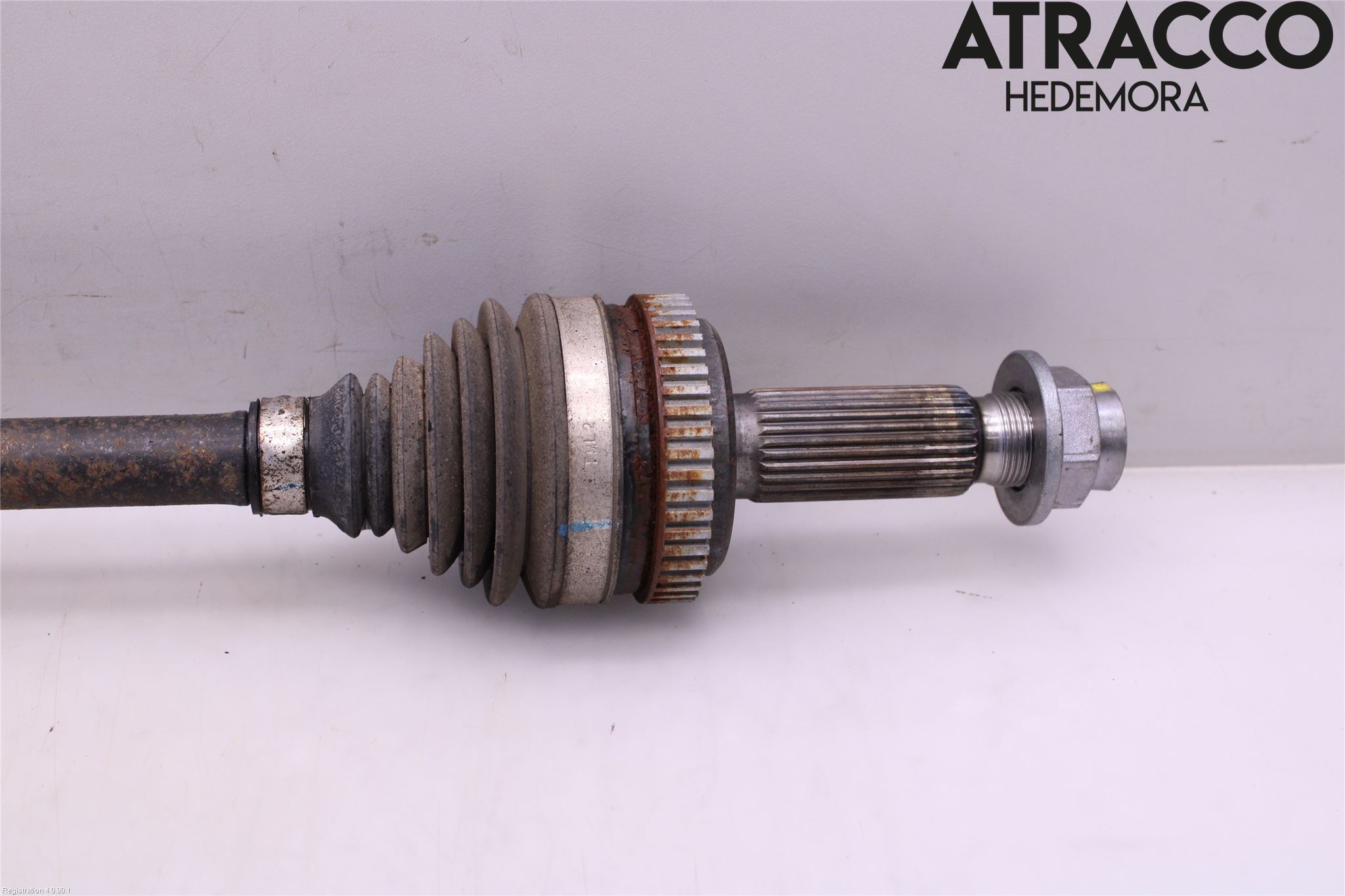Kia SPORTAGE (QL) 16-21 Drivaxel Bak Höger