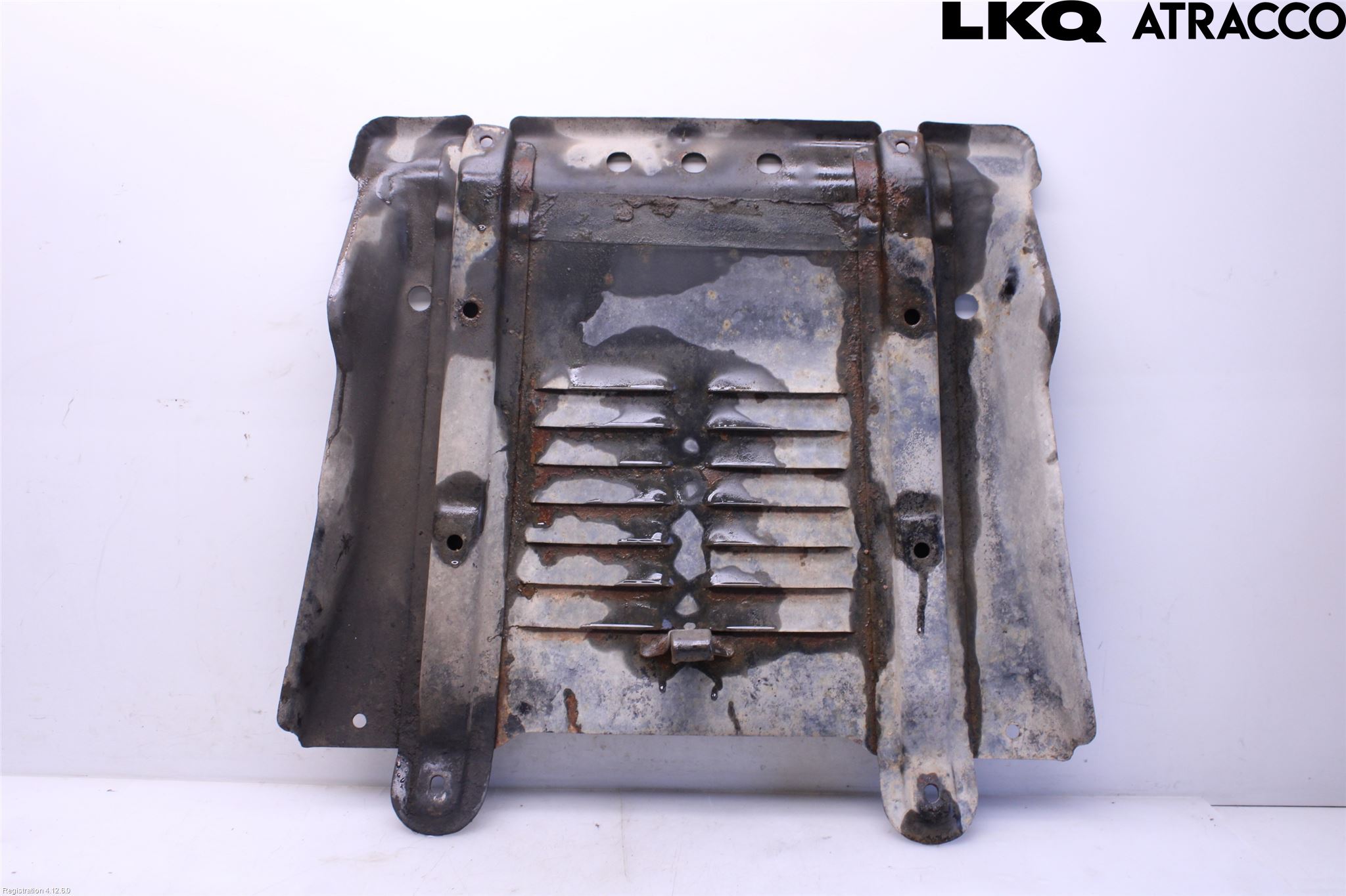 Toyota HILUX 97-04 Hasplåt Plåt-Plast