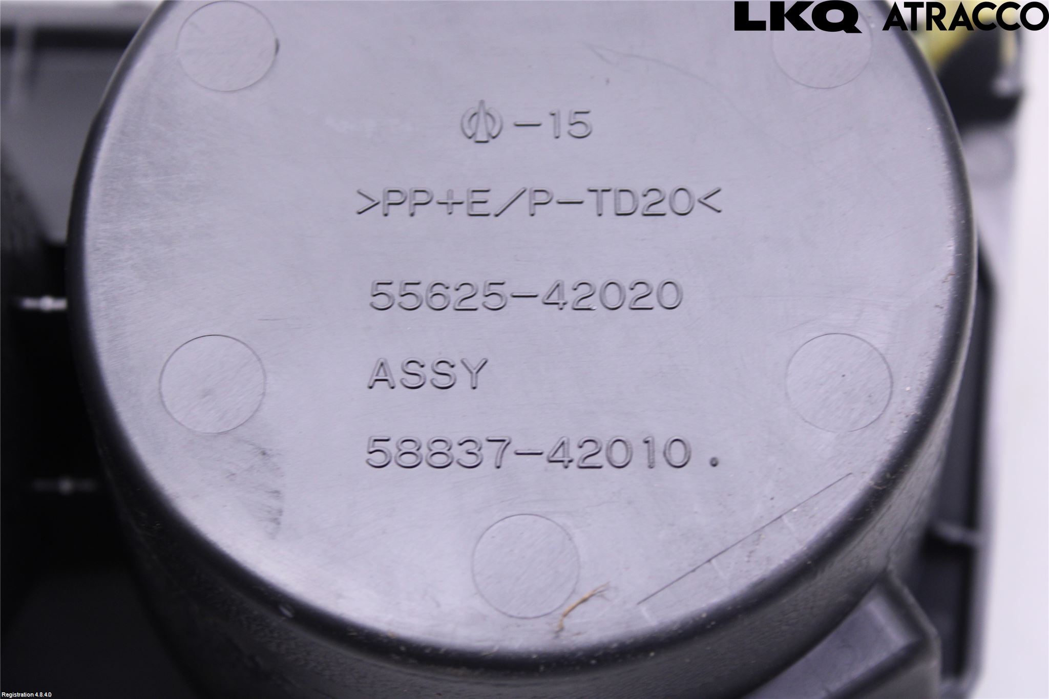 Toyota RAV 4 06-12 Mugghållare