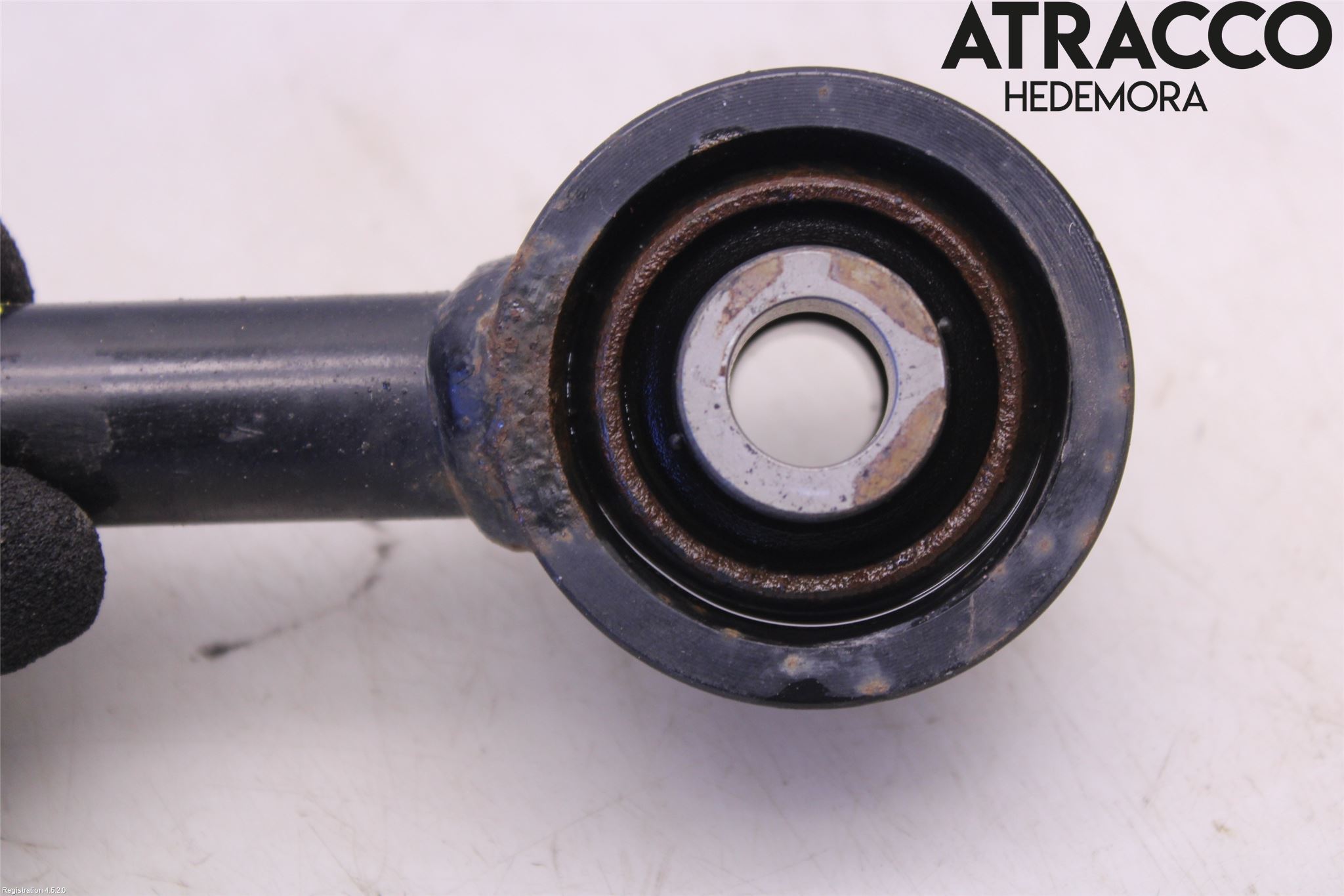 Toyota RAV4 19- Bärarm Bak Vänster