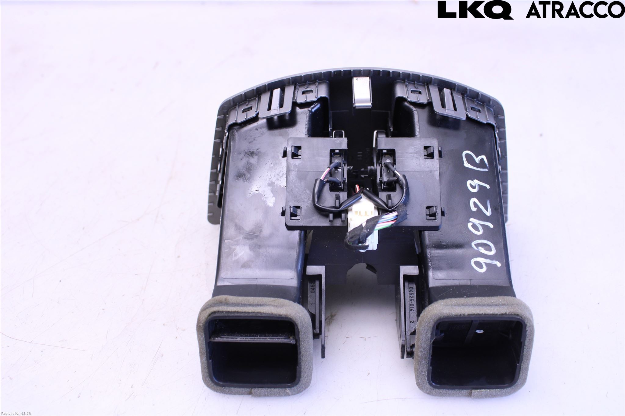 BMW 7 E65/66    00-08 Defrosterkanal-Munstycke