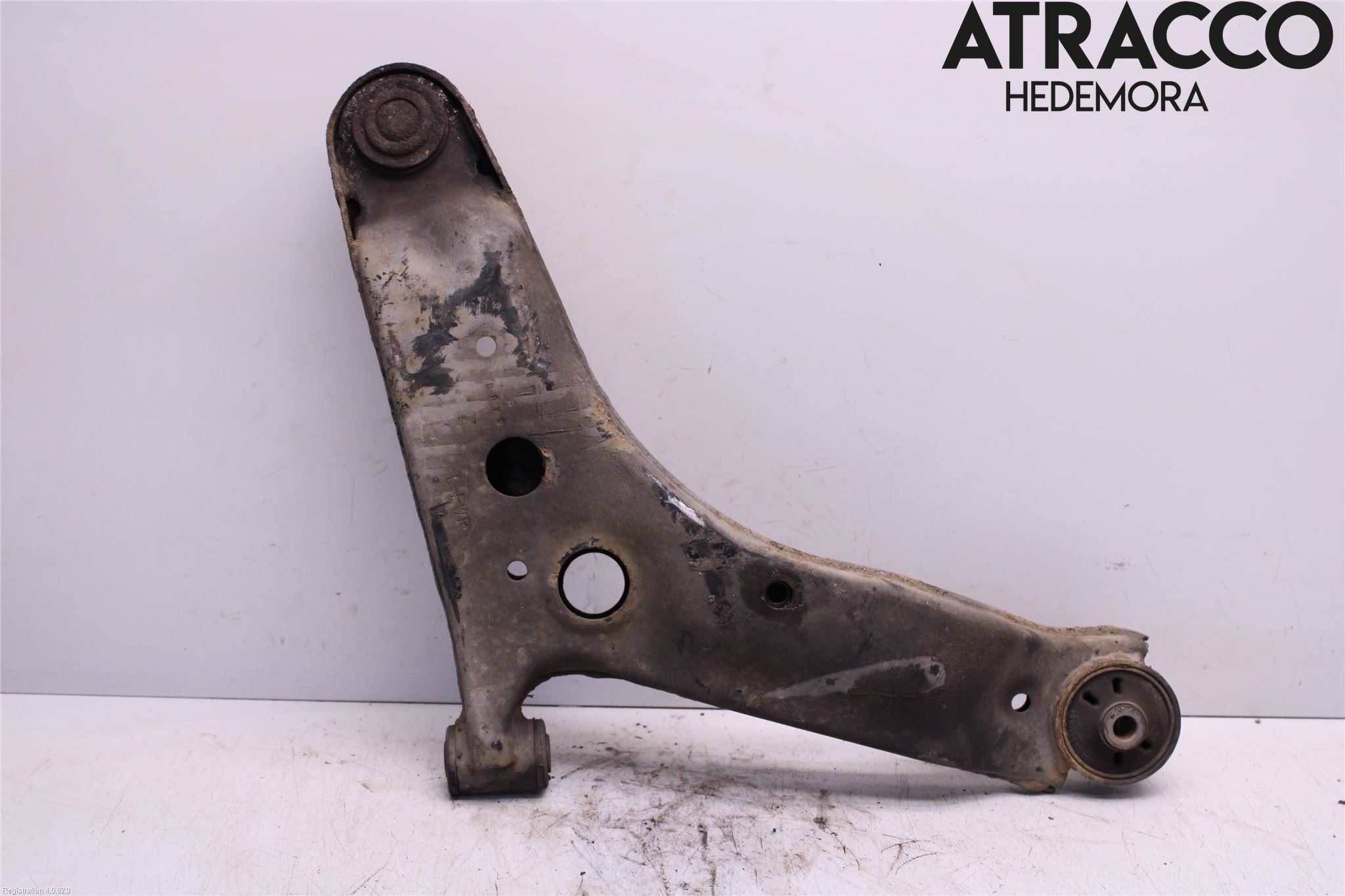 Hyundai i10 PA 08-13 Bärarm Fram Undre Vä