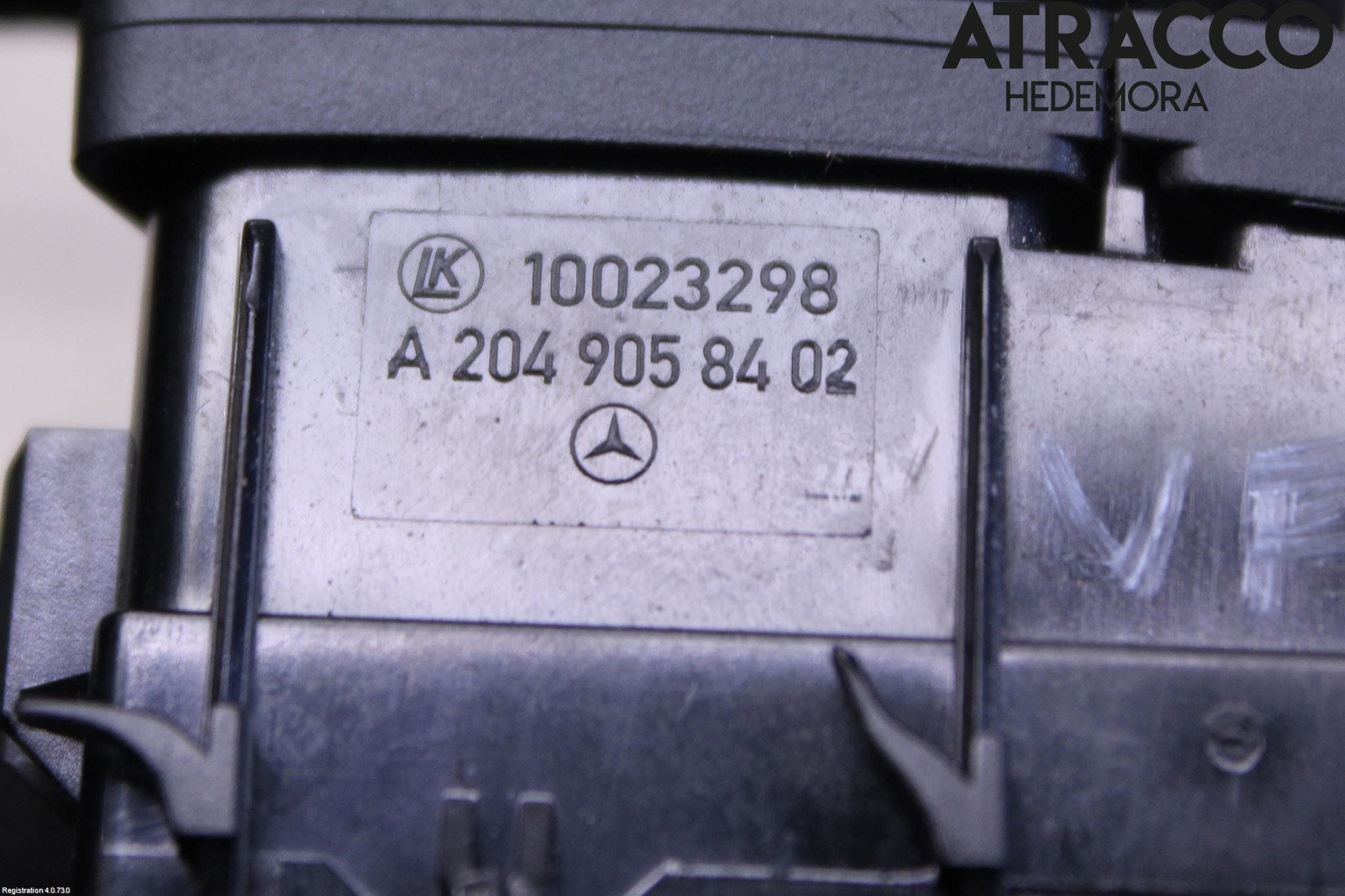 Mercedes-Benz MB C-KLASS (W204) 07-15 Strömställare Centrallås