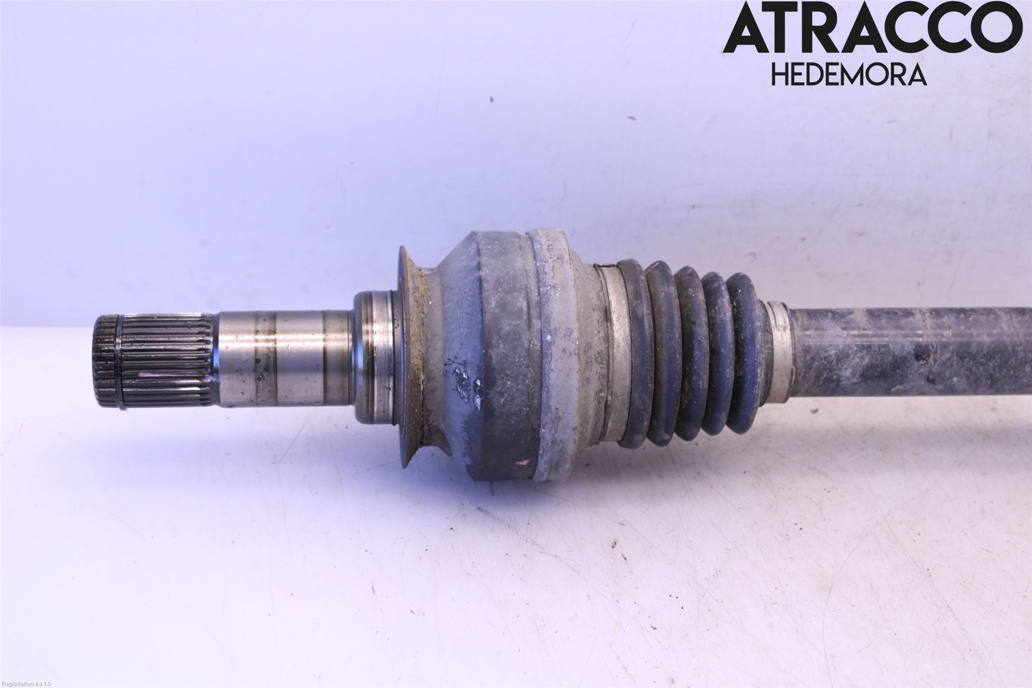 Alfa GIULIA Drivaxel Bak Höger