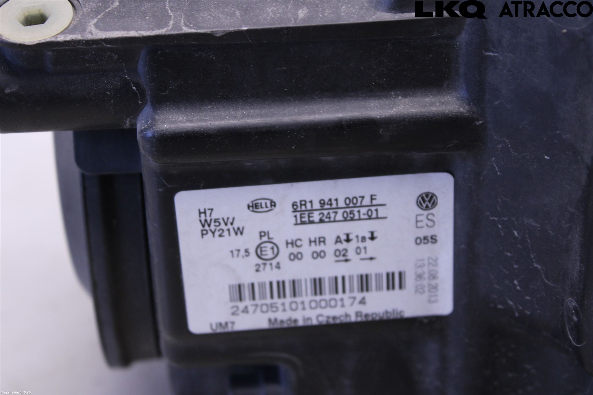 Volkswagen VW POLO 10-17 Strålkastare Vänster