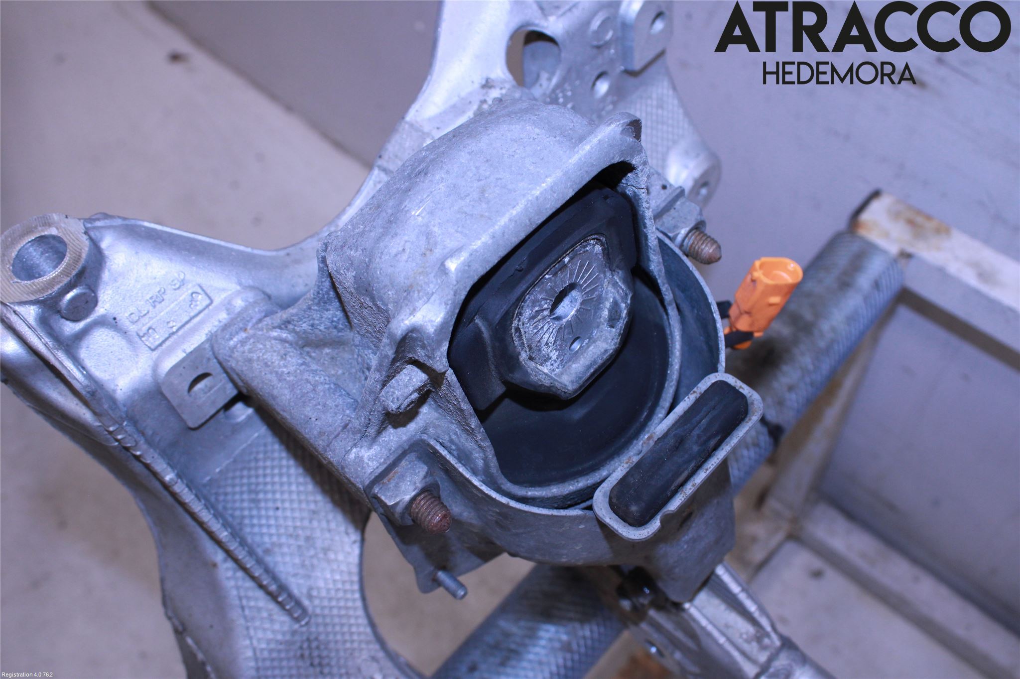 Audi A4 ALLROAD 09-16 Framvagnsbalk