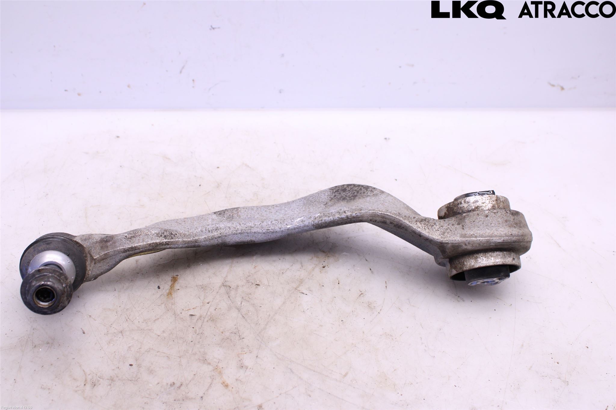 BMW 5 G30/G31/F90 17-23 Bärarm Fram Undre Vä