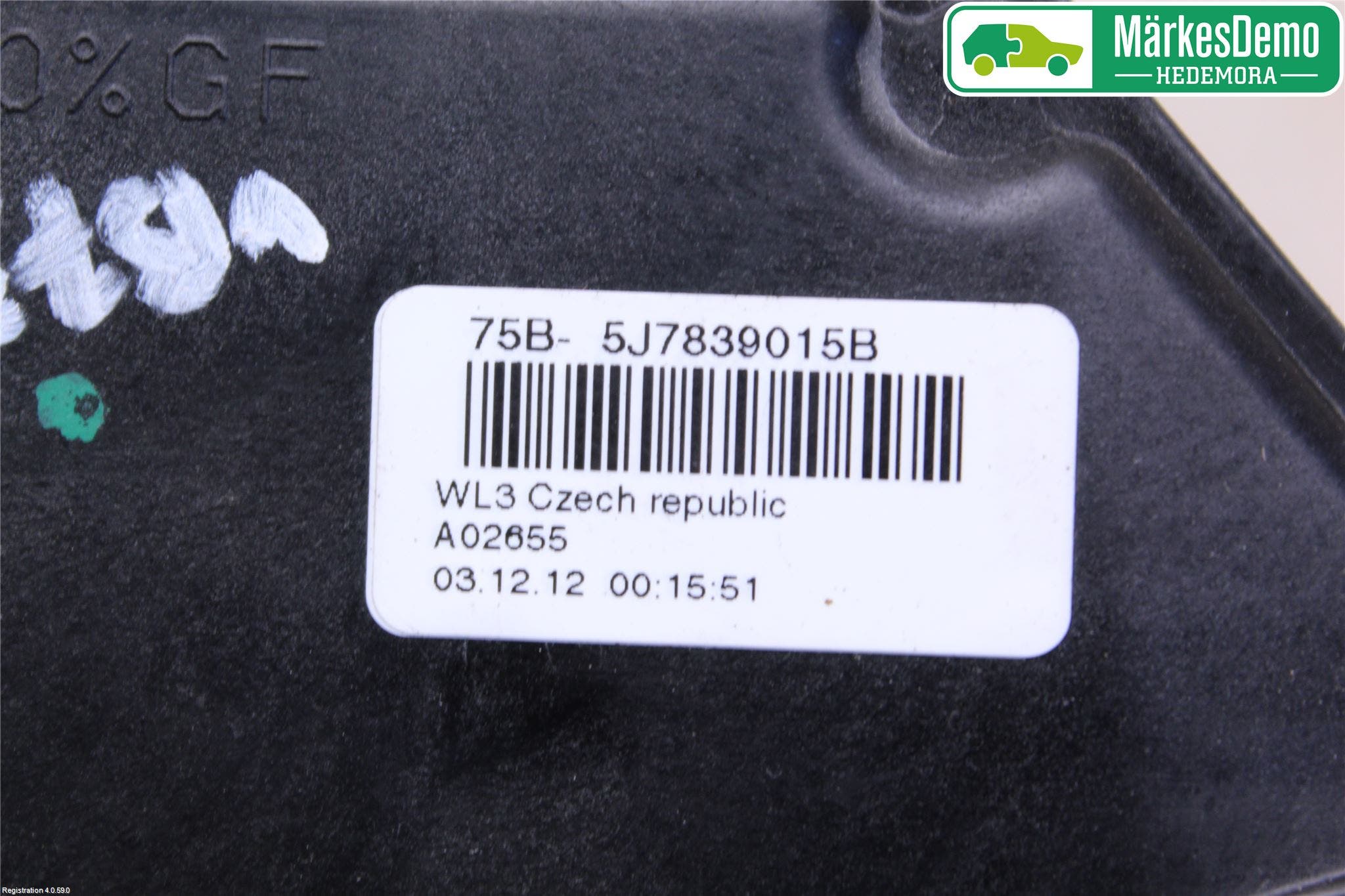 Skoda ROOMSTER Låskista-Dörrlås