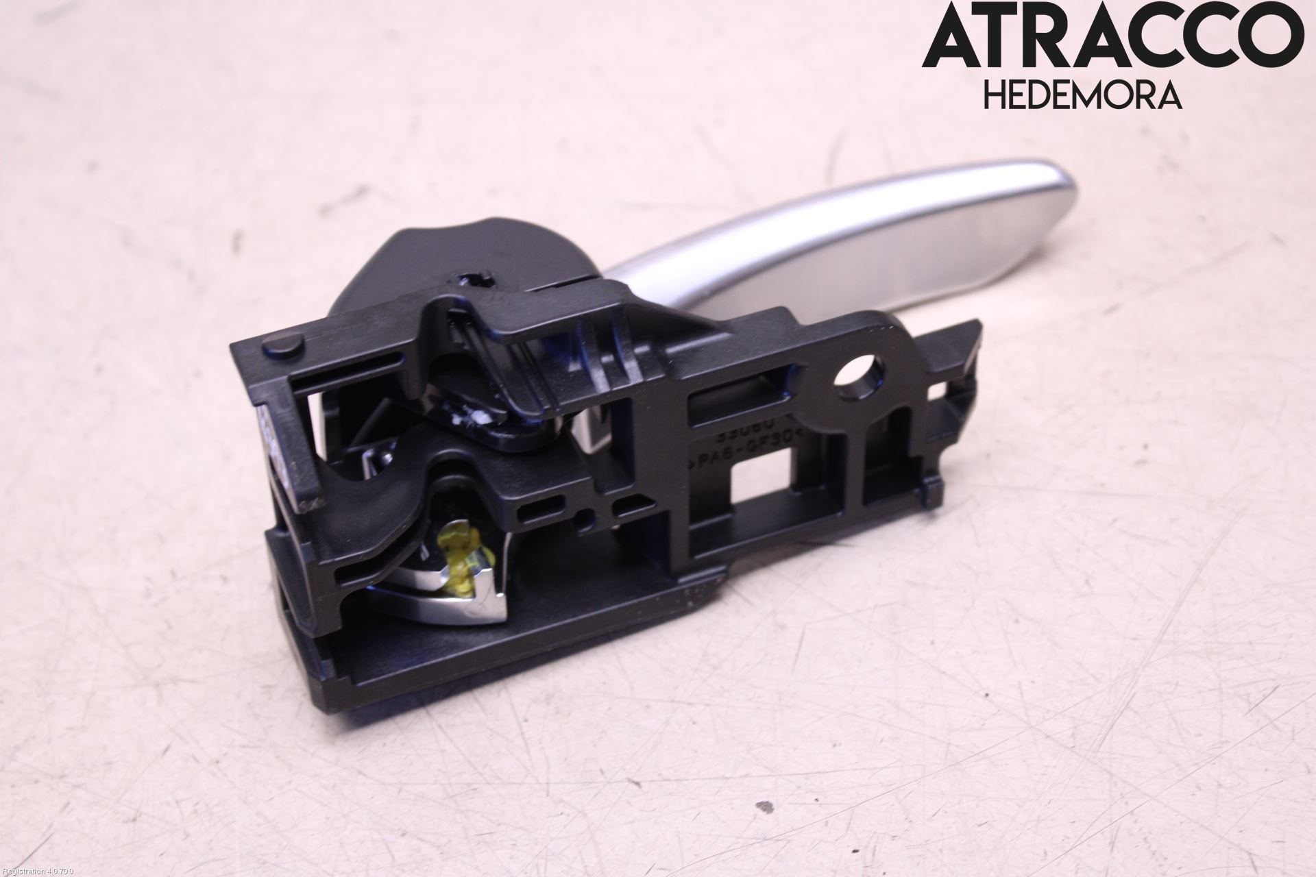 Toyota RAV4 19- Dörrhandtag Inre Hö